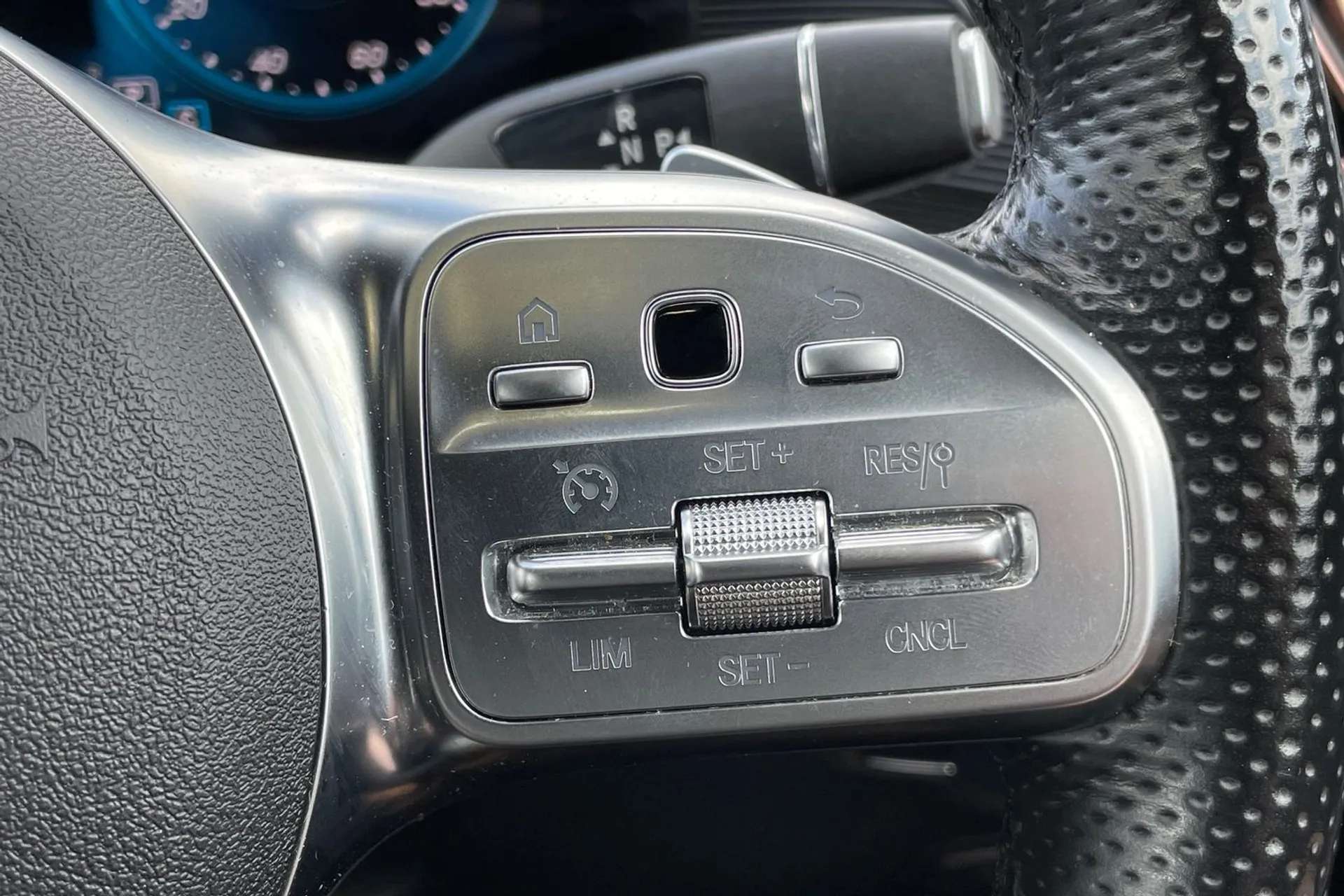 2020 MERCEDES-BENZ EQC 2020 MERCEDES-BENZ EQC