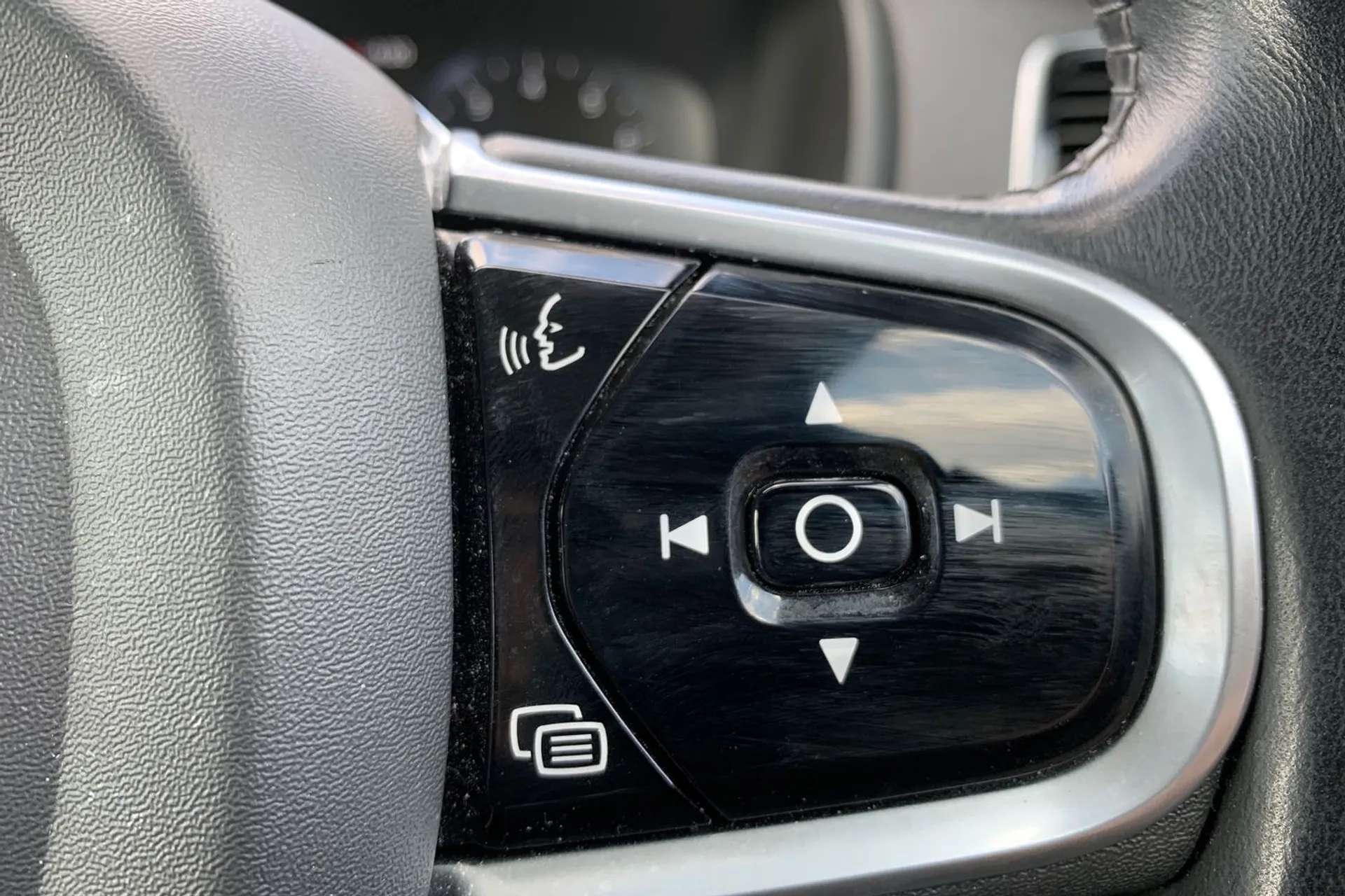 2020 VOLVO XC90 2020 VOLVO XC90