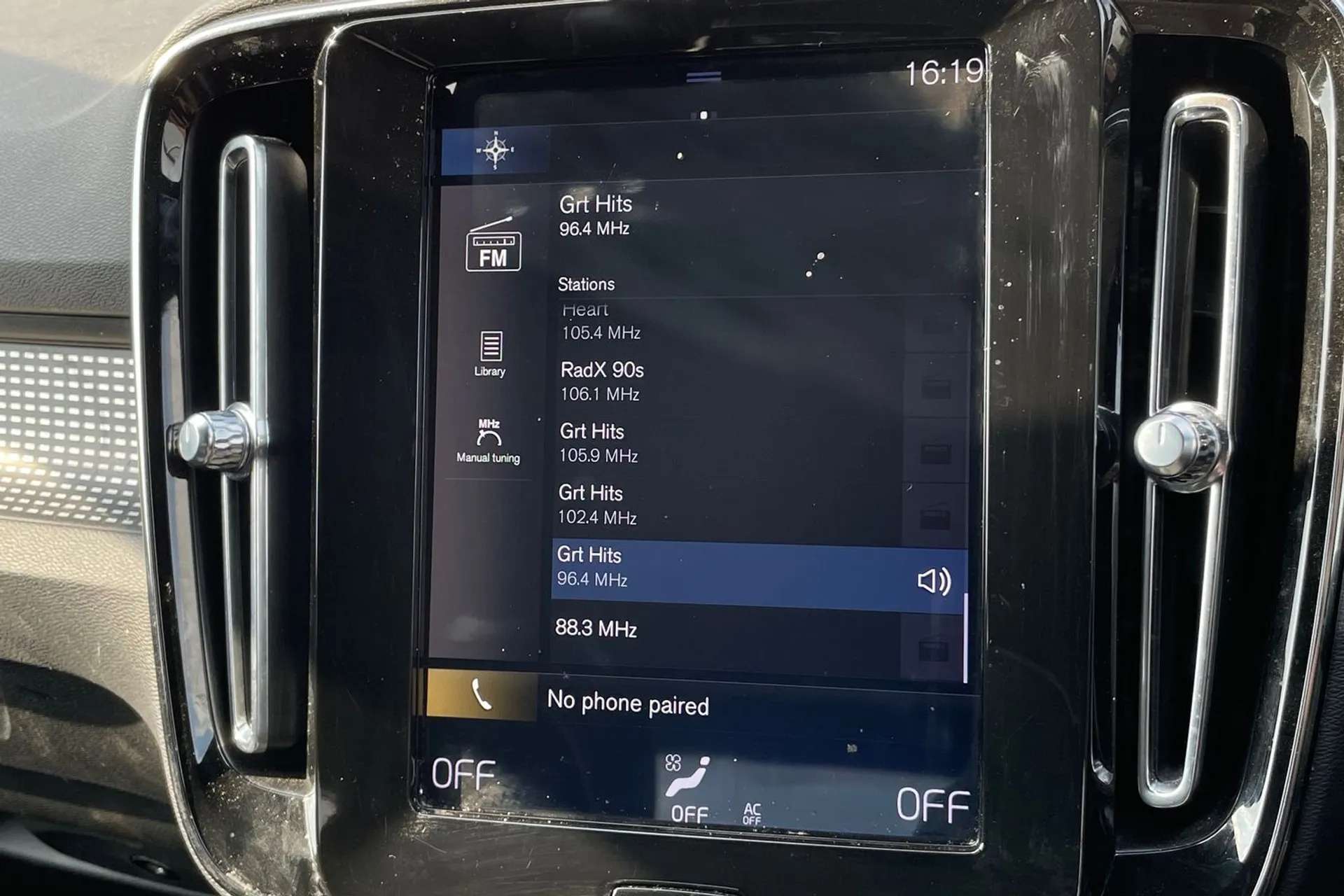 2019 VOLVO XC40 2019 VOLVO XC40