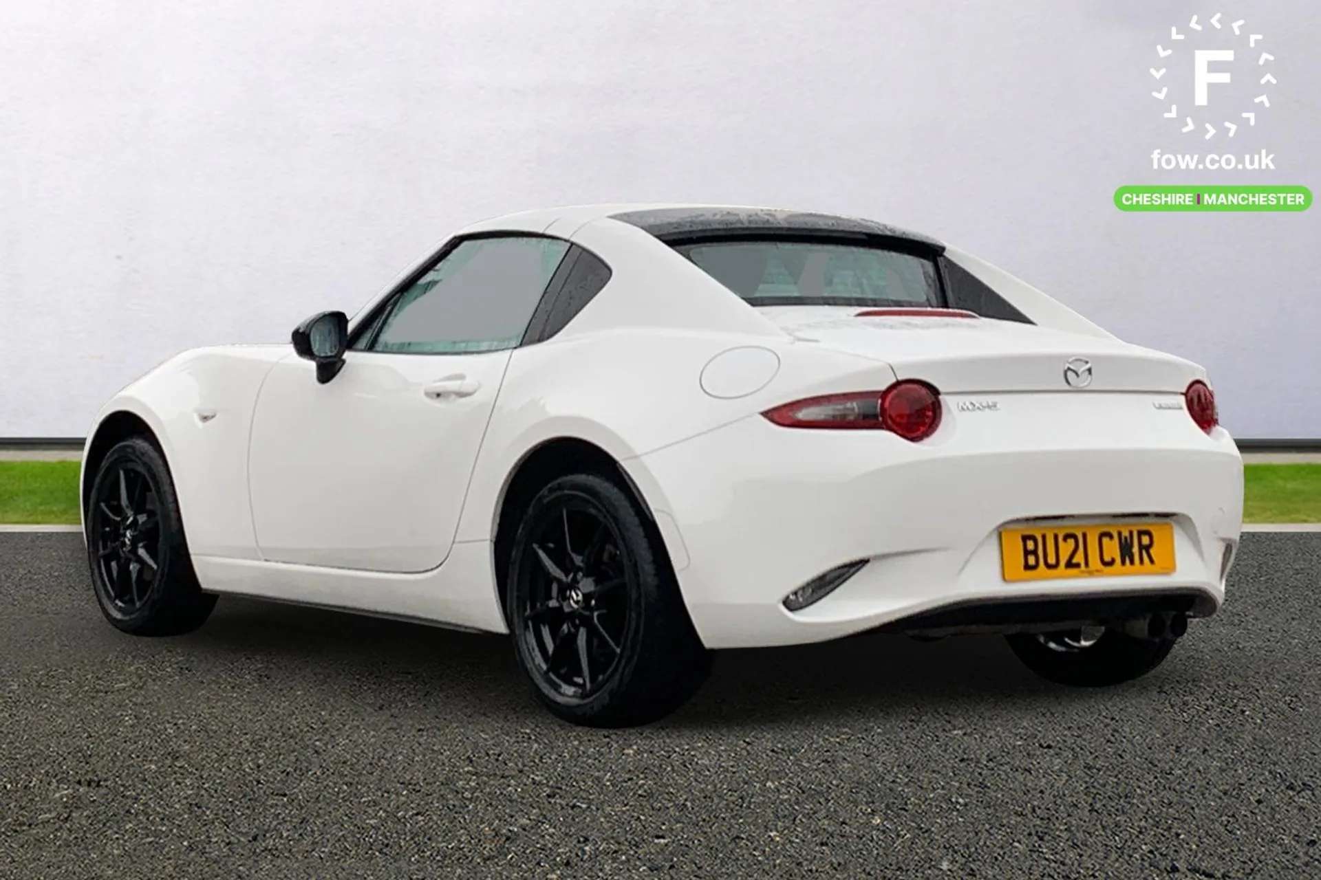2021 MAZDA MX-5 2021 MAZDA MX-5