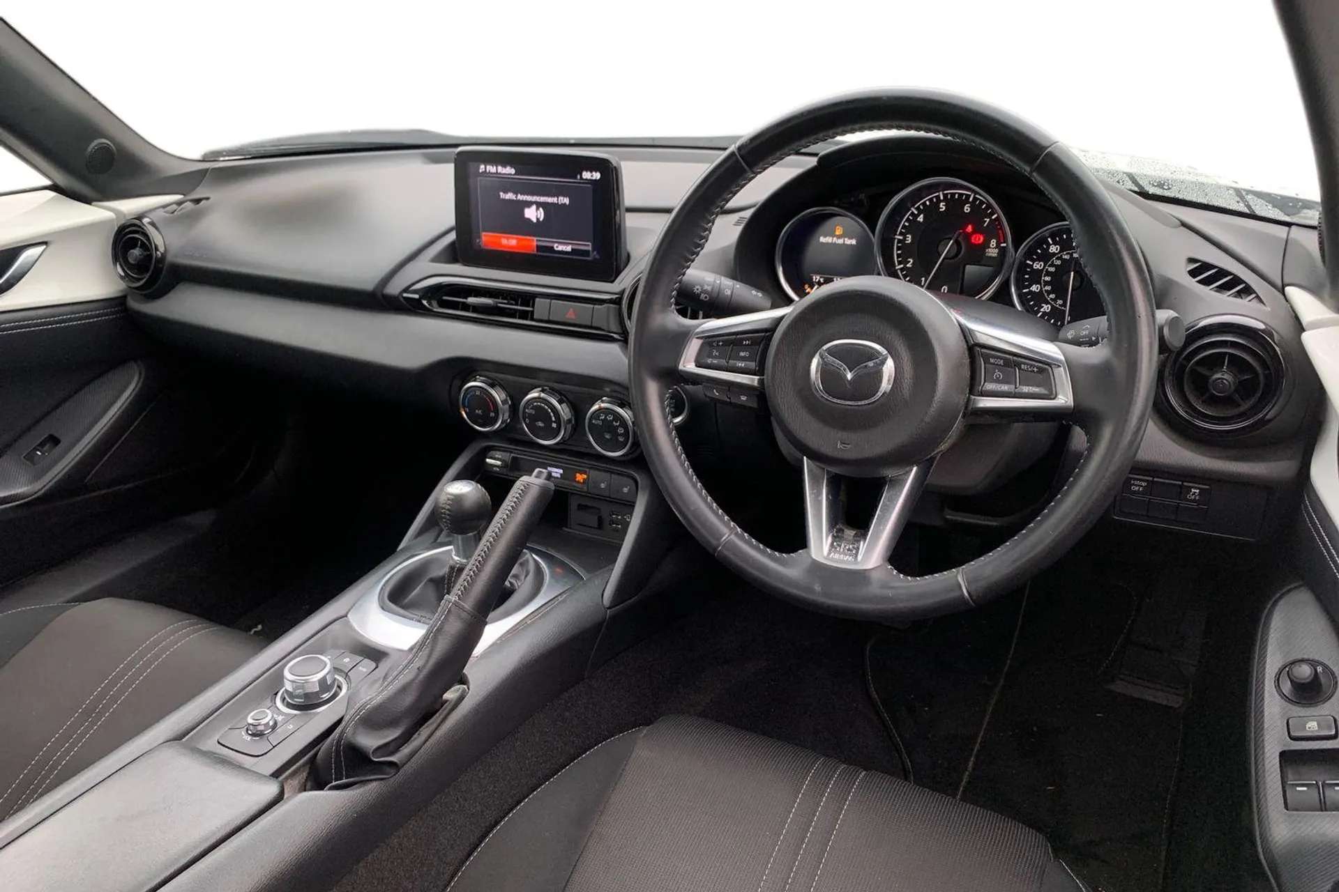 2021 MAZDA MX-5 2021 MAZDA MX-5