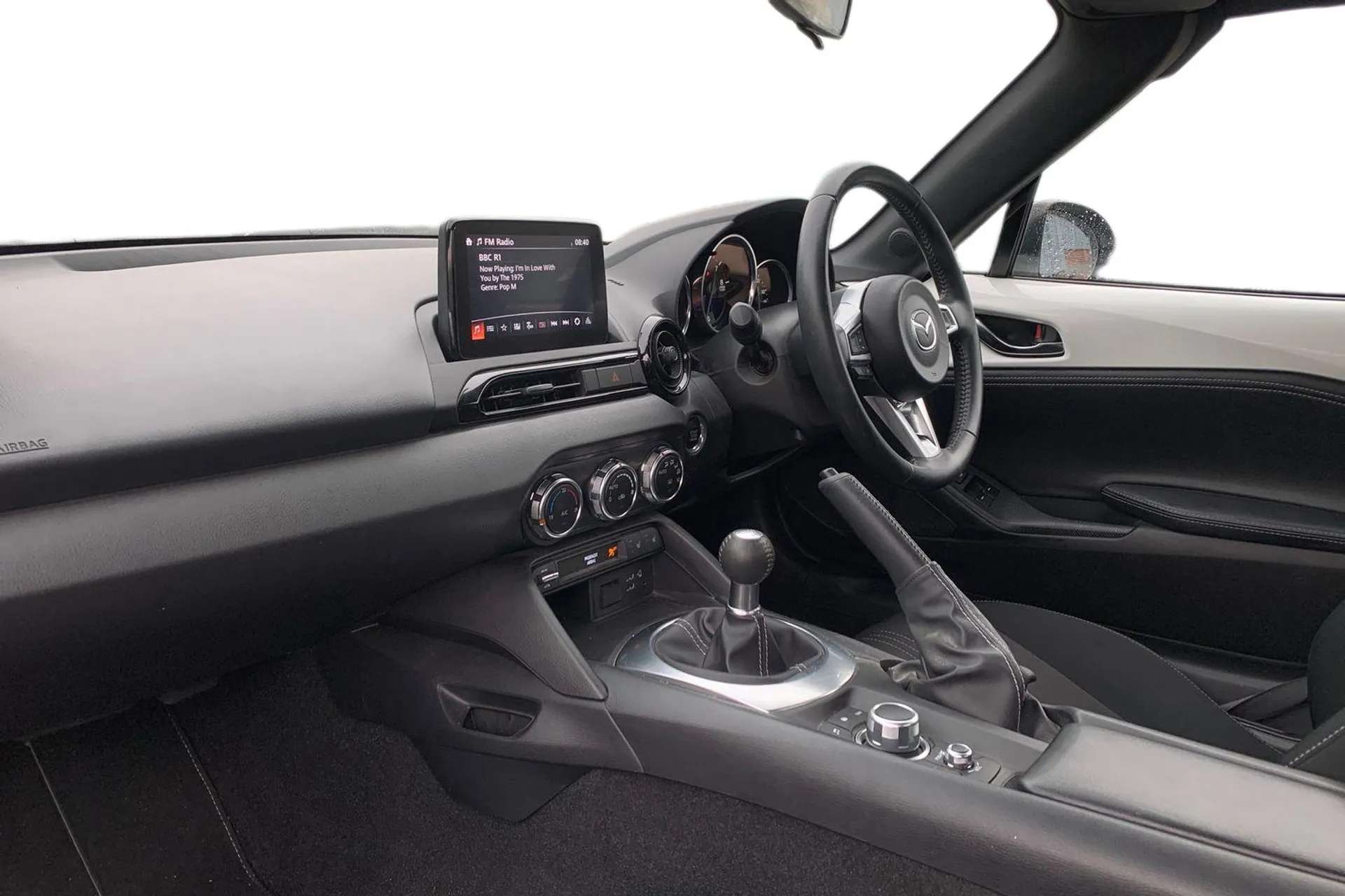 2021 MAZDA MX-5 2021 MAZDA MX-5