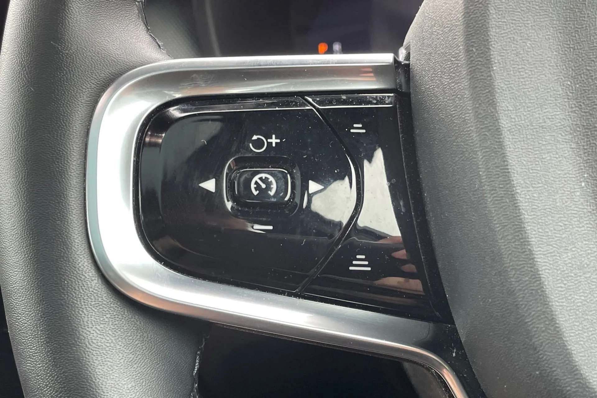 2021 POLESTAR 2 2021 POLESTAR 2