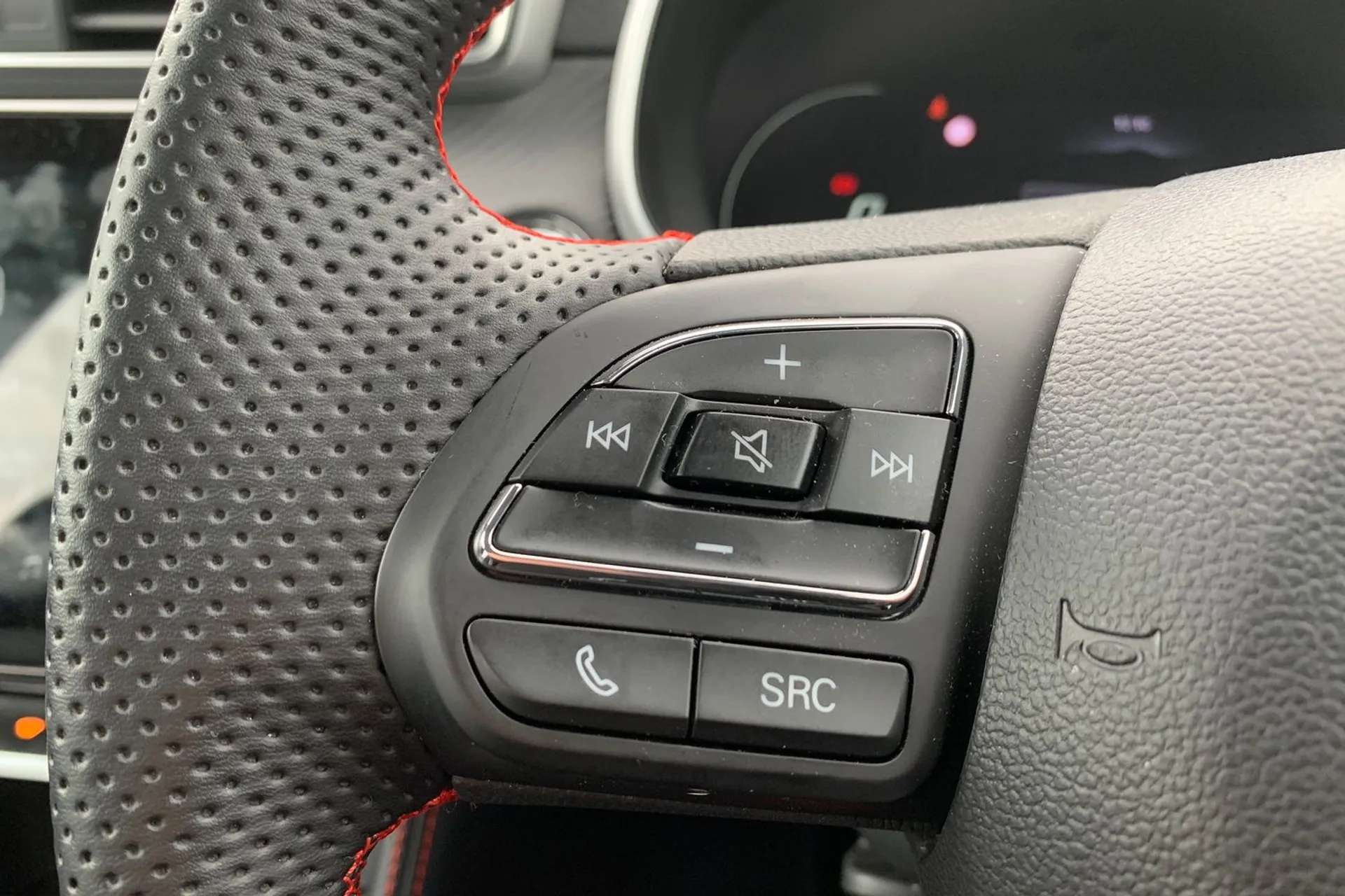 2025 MG MOTOR UK ZS 2025 MG MOTOR UK ZS