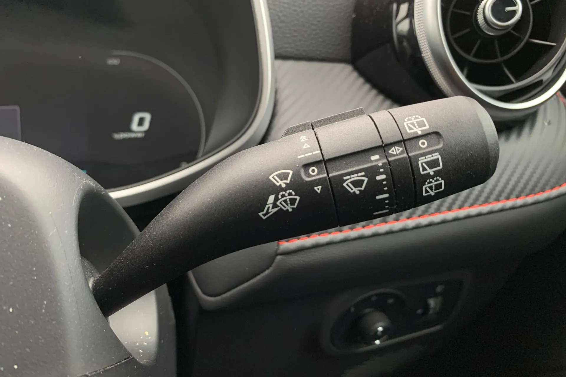2025 MG MOTOR UK ZS 2025 MG MOTOR UK ZS