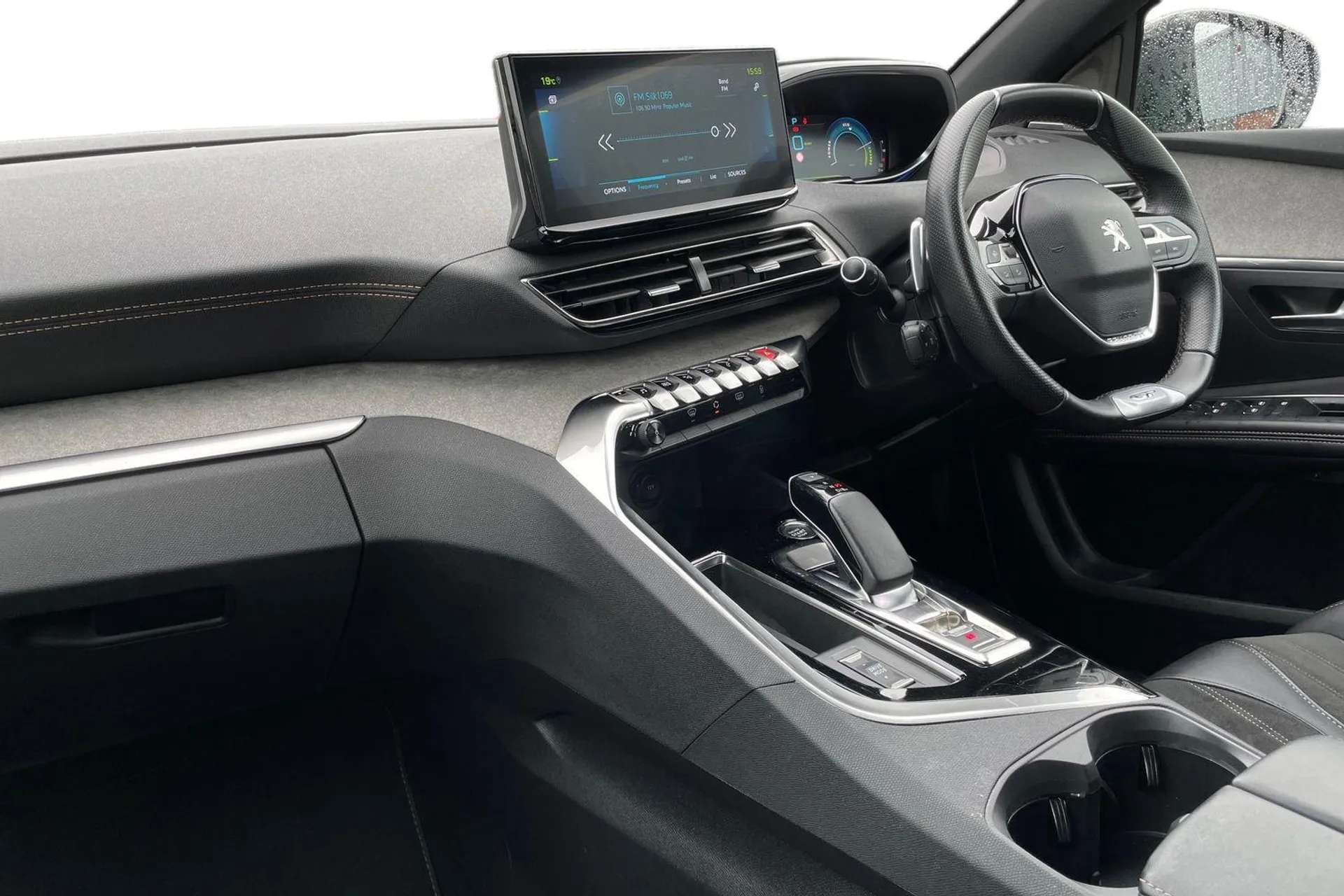 2022 PEUGEOT 3008 2022 PEUGEOT 3008