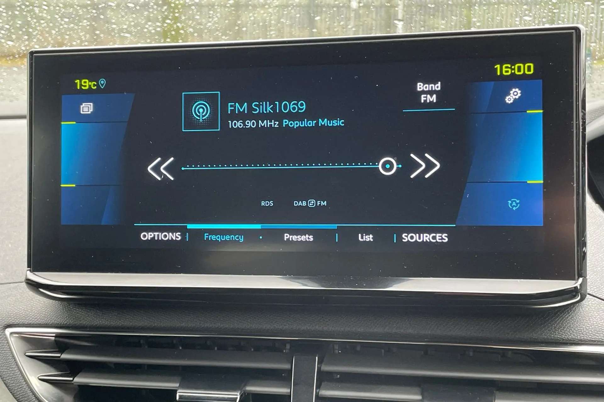 2022 PEUGEOT 3008 2022 PEUGEOT 3008
