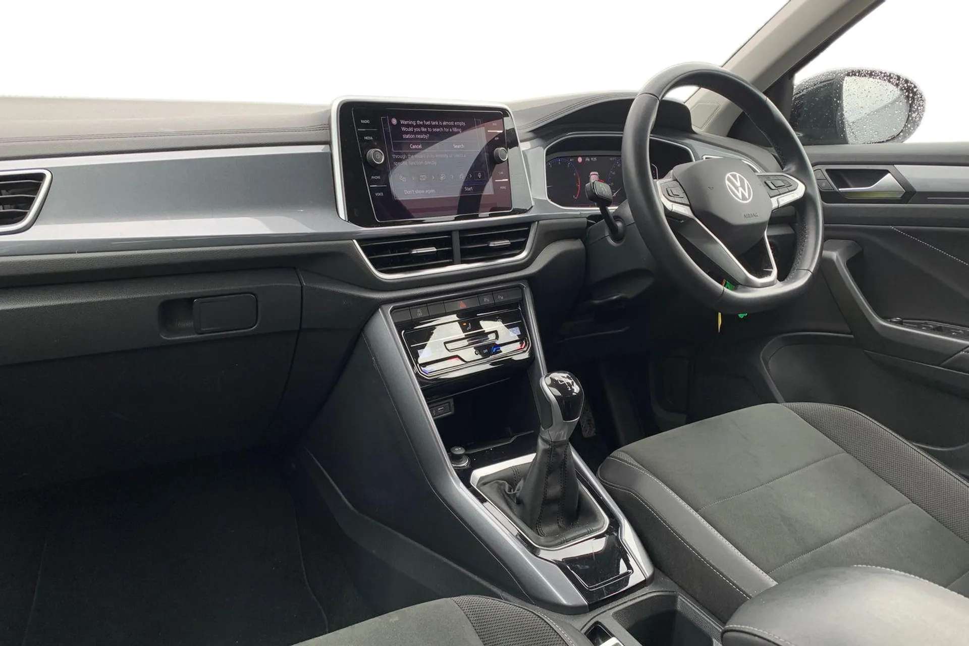 A 2022 VOLKSWAGEN T-ROC 1.0 TSI Style 5dr [Battery regeneration during braking, We Connect and We Connect Plus functionality, Driver assistance pack without proactive passeng A 2022 VOLKSWAGEN T-ROC 1.0 TSI Style 5dr [Battery regeneration during braking, We Connect and We Connect Plus functionality, Driver assistance pack without proactive passeng