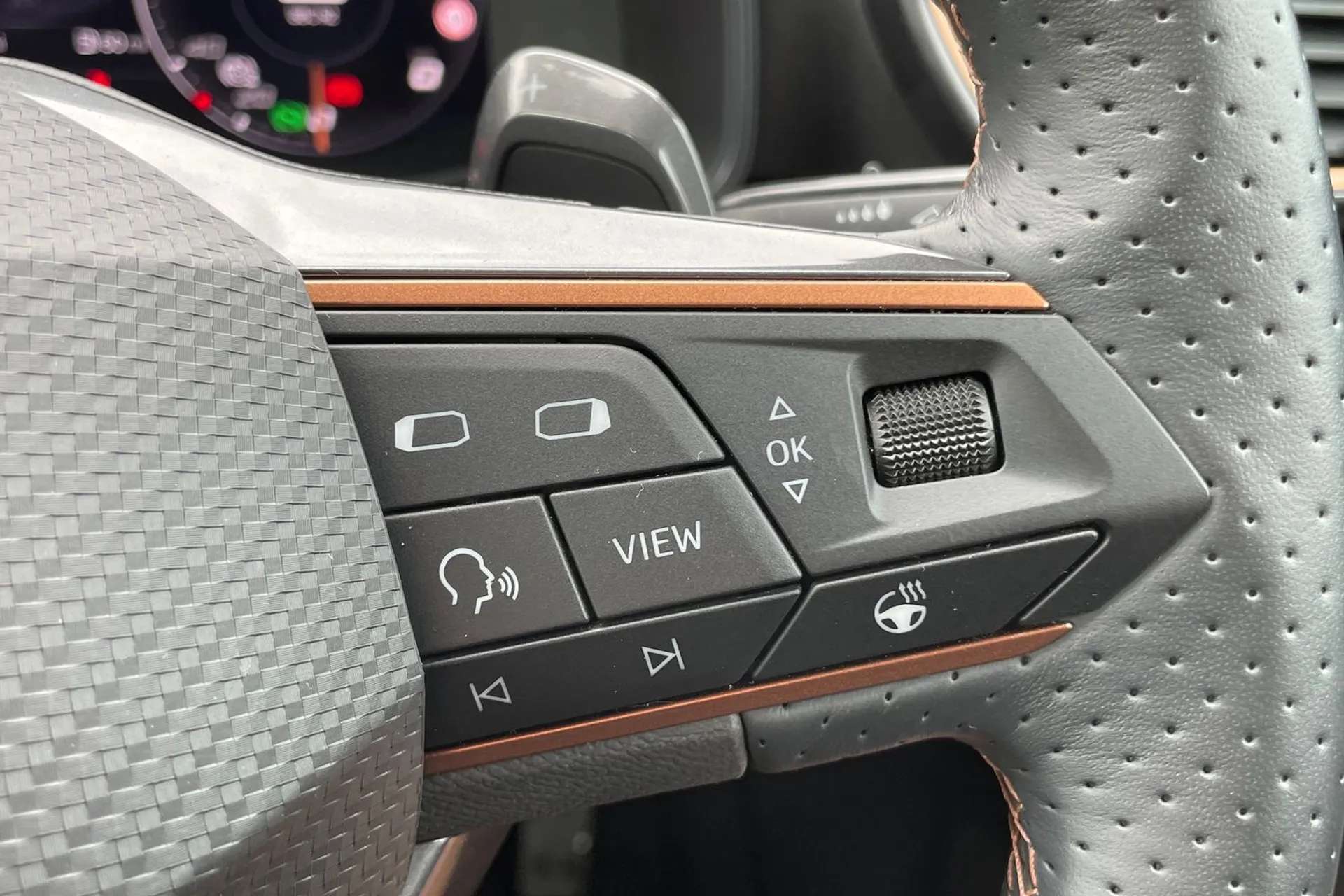 2024 CUPRA FORMENTOR 2024 CUPRA FORMENTOR