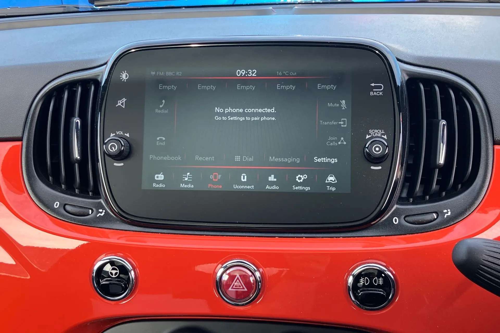 2024 FIAT 500 2024 FIAT 500