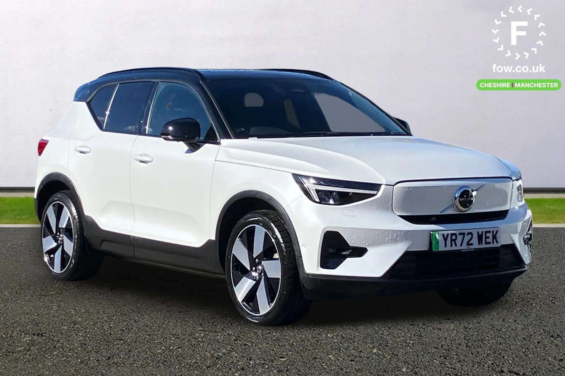 A 2022 VOLVO XC40 300kW Recharge Twin Ultimate 78kWh 5dr AWD Auto [ Bluetooth handsfree system, Driver assistance (pilot assist and adaptive cruise control), Bluetooth A 2022 VOLVO XC40 300kW Recharge Twin Ultimate 78kWh 5dr AWD Auto [ Bluetooth handsfree system, Driver assistance (pilot assist and adaptive cruise control), Bluetooth