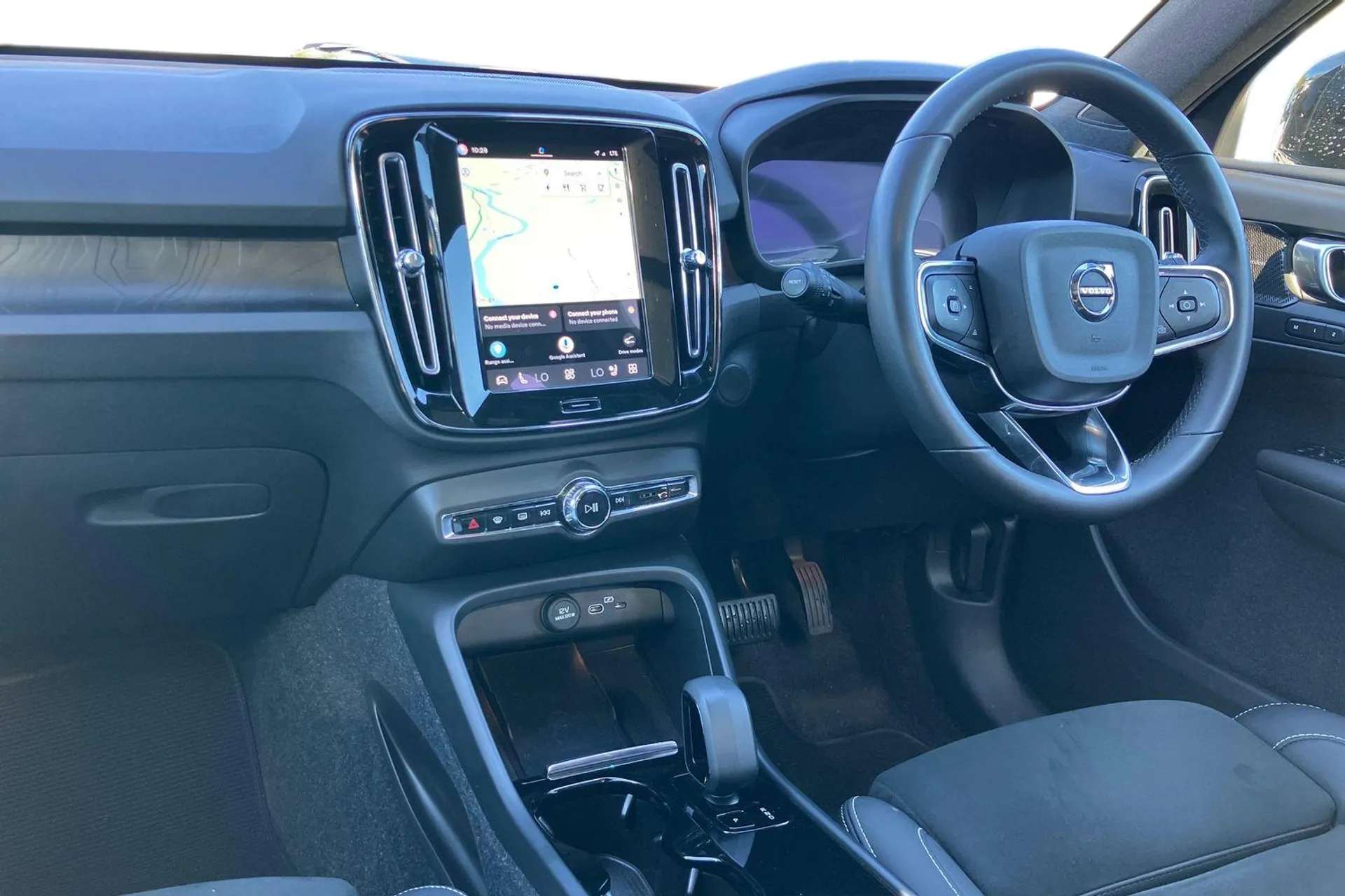 A 2022 VOLVO XC40 300kW Recharge Twin Ultimate 78kWh 5dr AWD Auto [ Bluetooth handsfree system, Driver assistance (pilot assist and adaptive cruise control), Bluetooth A 2022 VOLVO XC40 300kW Recharge Twin Ultimate 78kWh 5dr AWD Auto [ Bluetooth handsfree system, Driver assistance (pilot assist and adaptive cruise control), Bluetooth