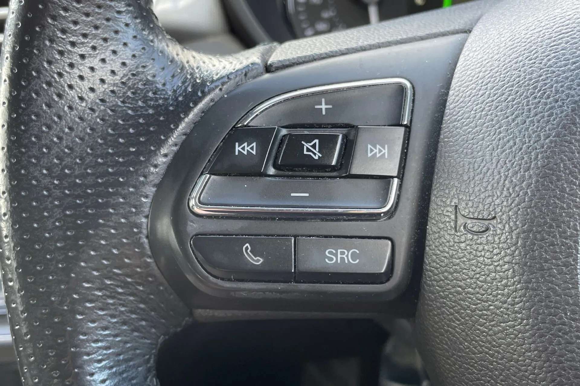 2022 MG MOTOR UK MG5 2022 MG MOTOR UK MG5