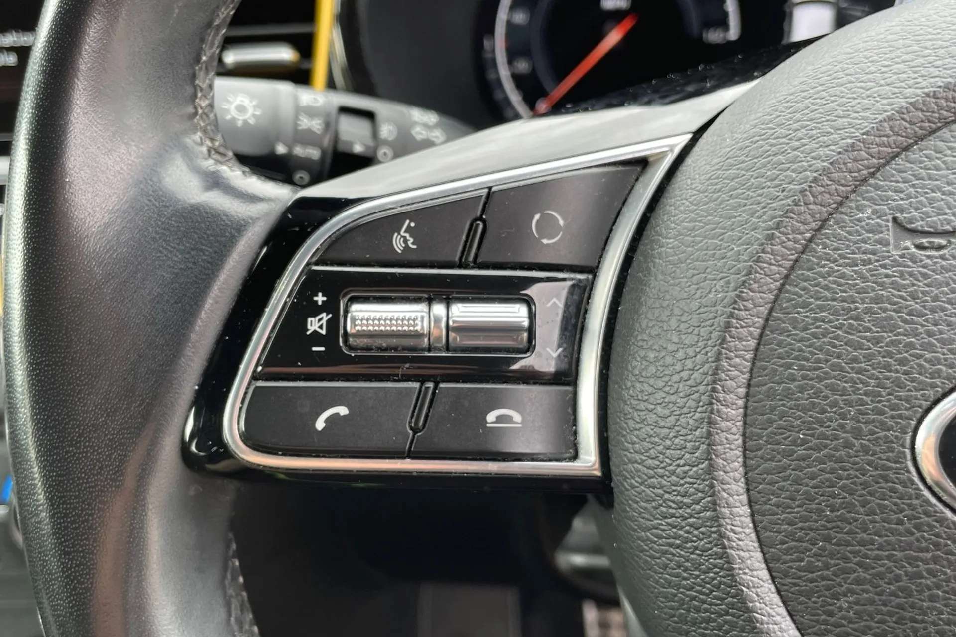 2021 KIA XCEED 2021 KIA XCEED