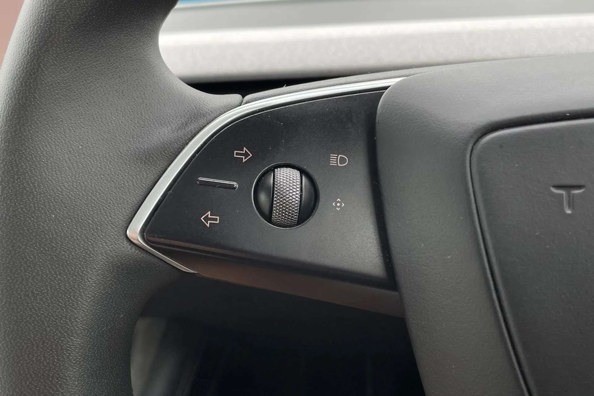 2024 TESLA MODEL 3 2024 TESLA MODEL 3