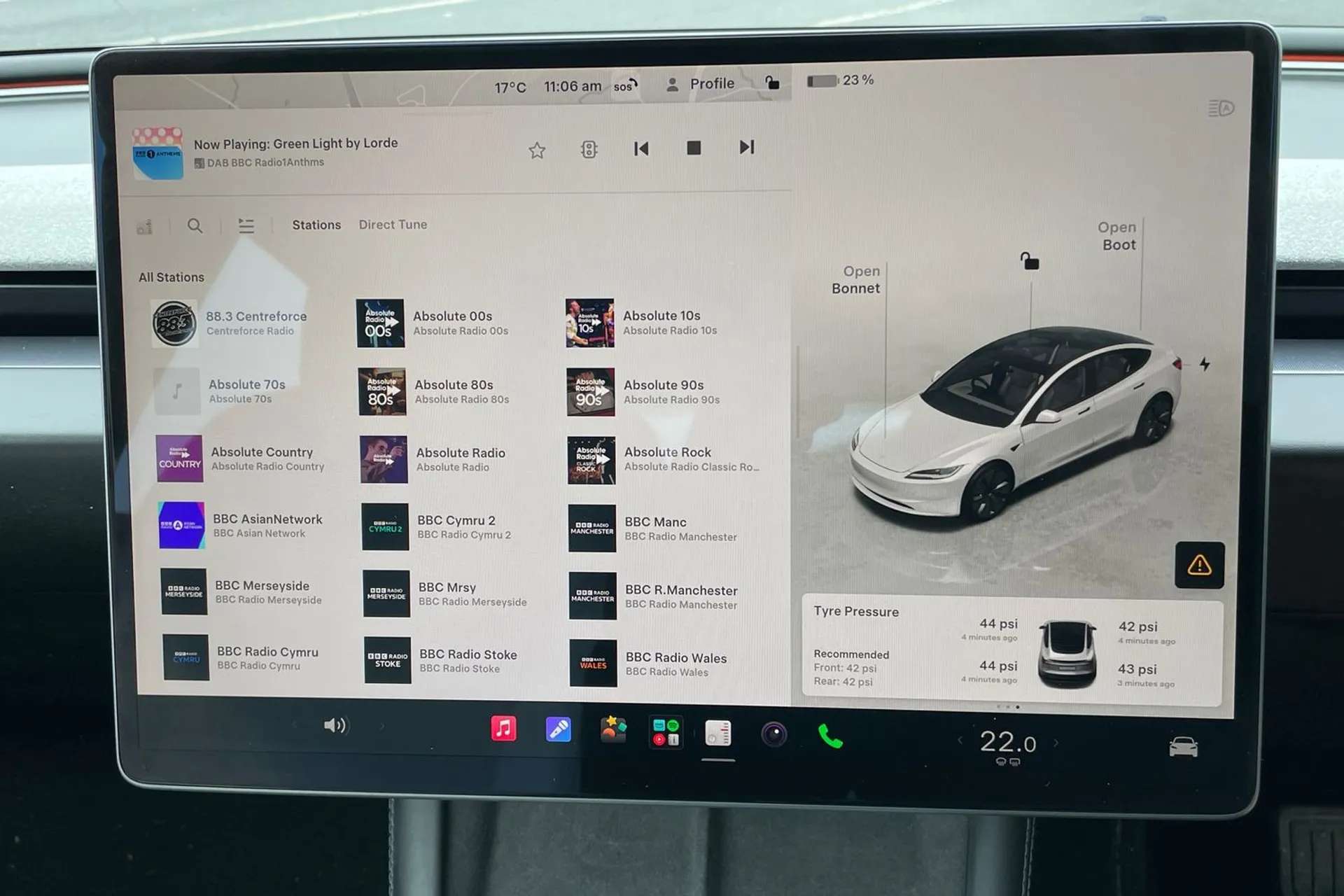 2024 TESLA MODEL 3 2024 TESLA MODEL 3