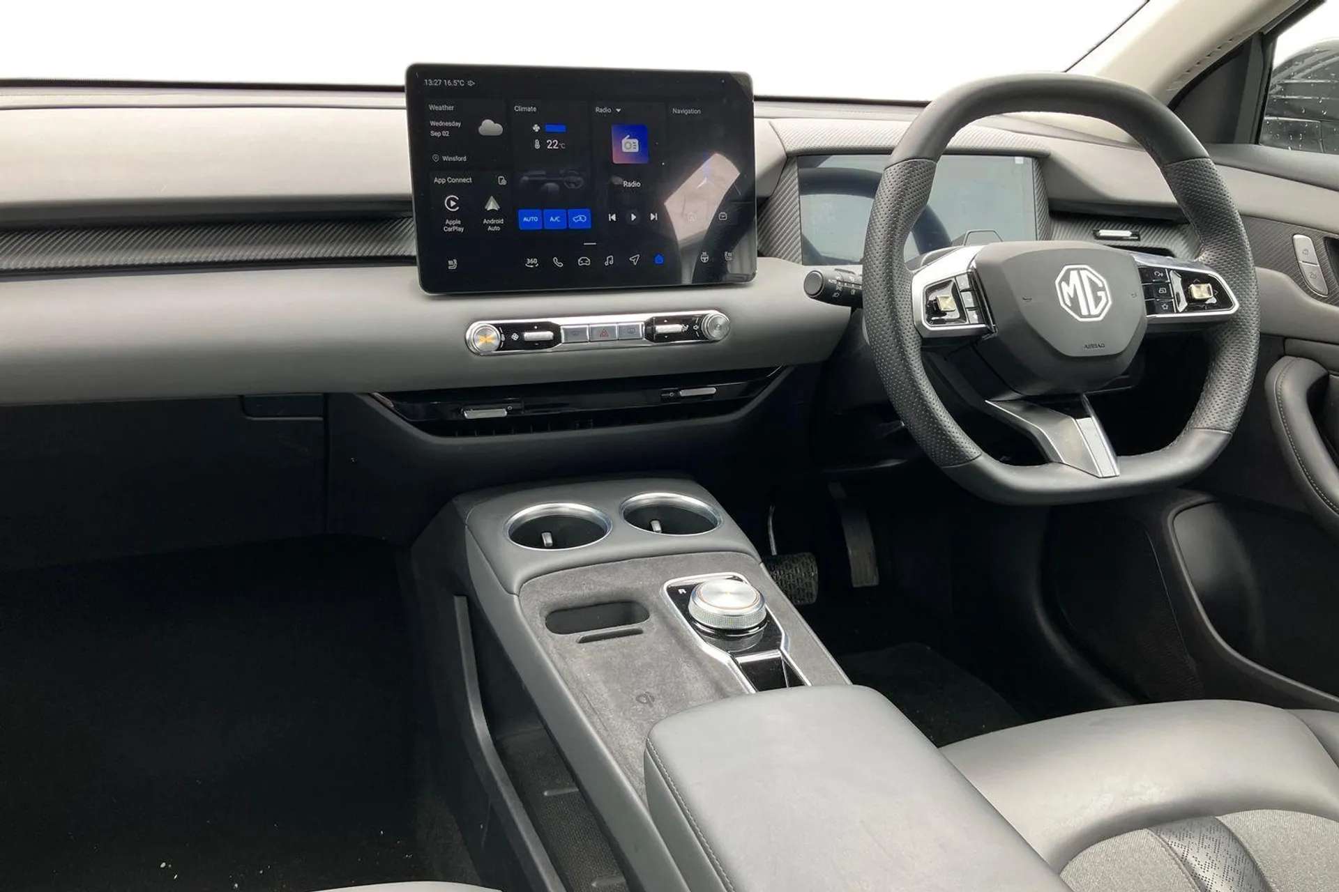 2025 MG MOTOR UK MGS5 2025 MG MOTOR UK MGS5