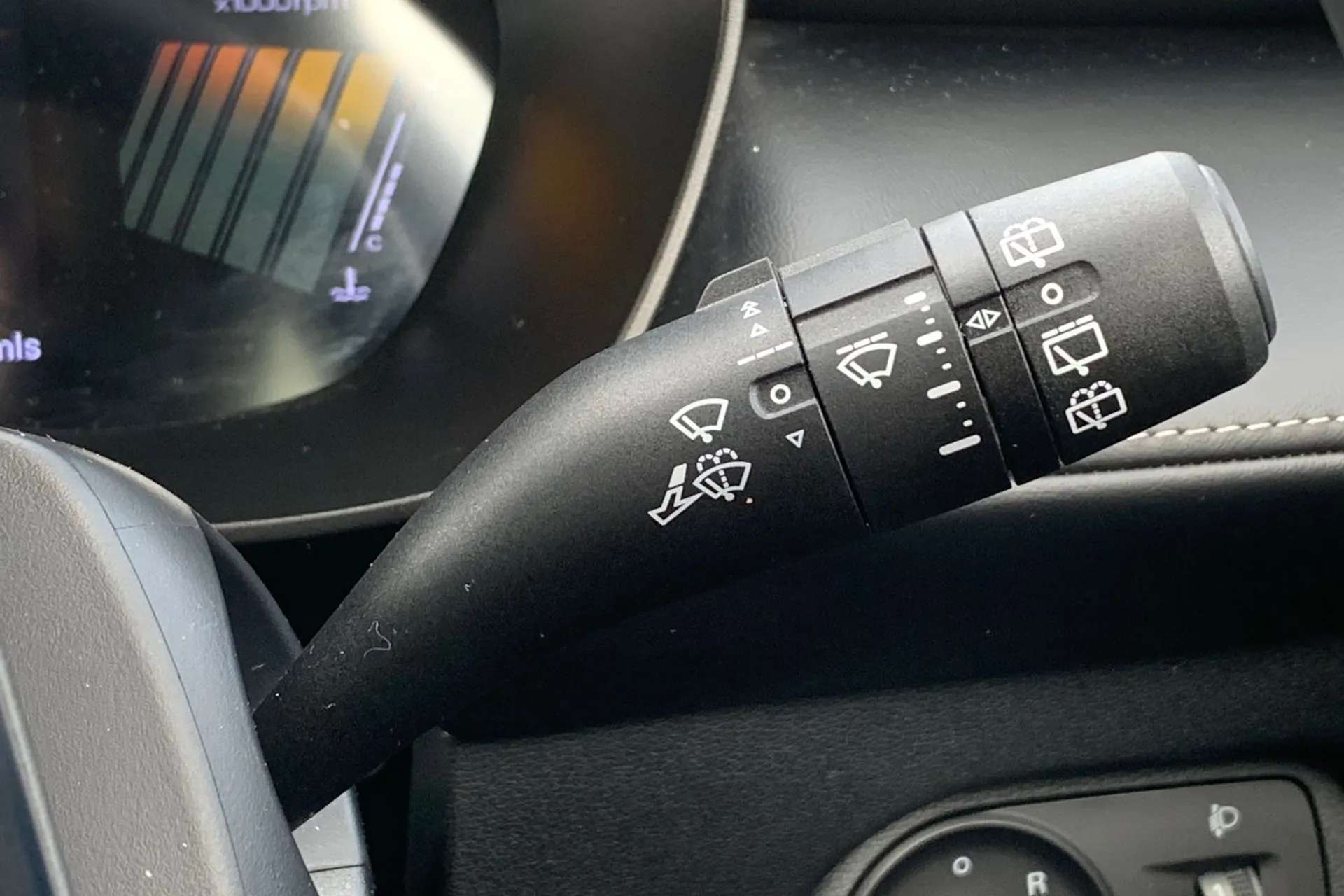 2025 MG MOTOR UK ZS 2025 MG MOTOR UK ZS