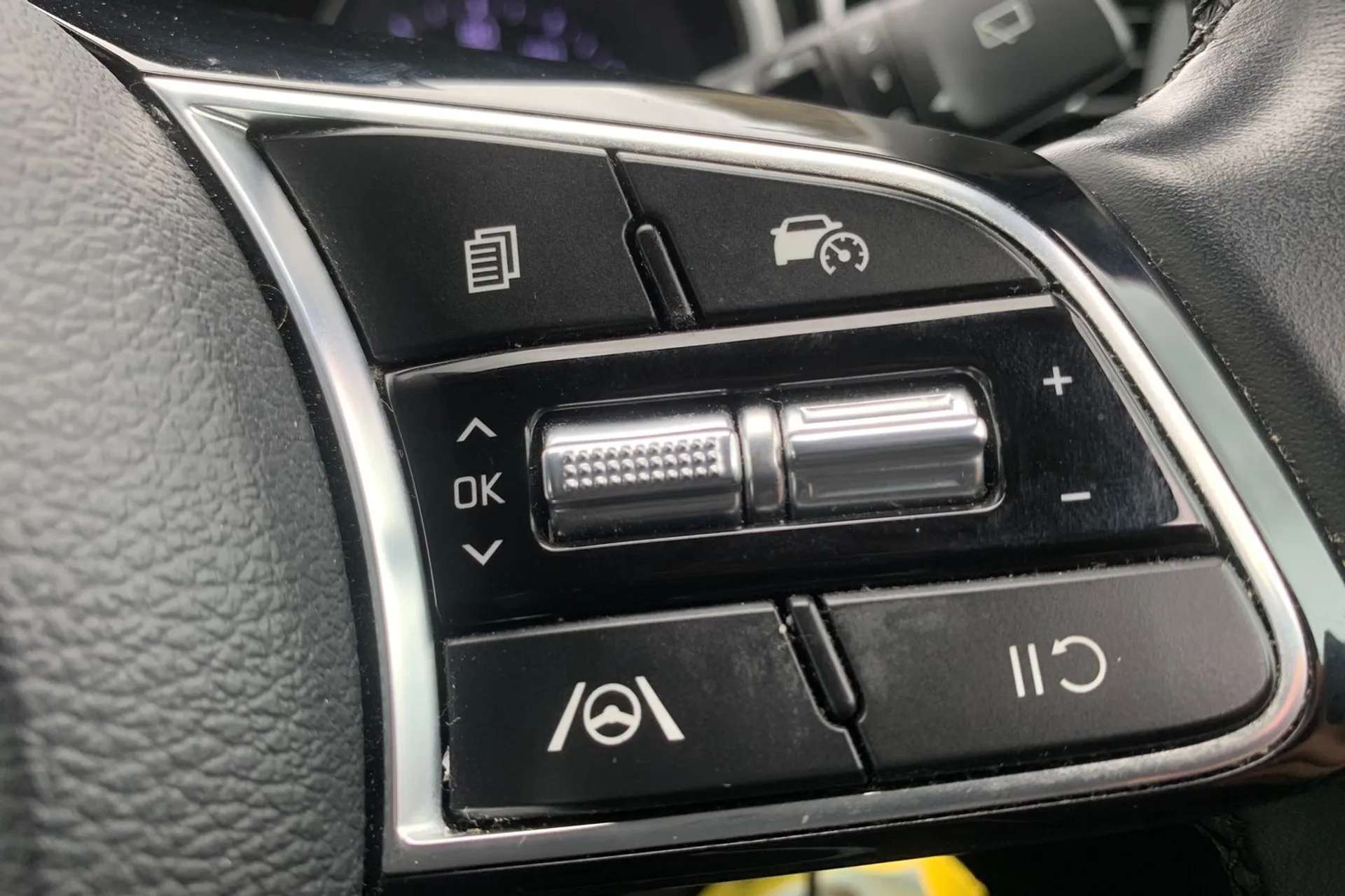 2023 KIA CEED 2023 KIA CEED