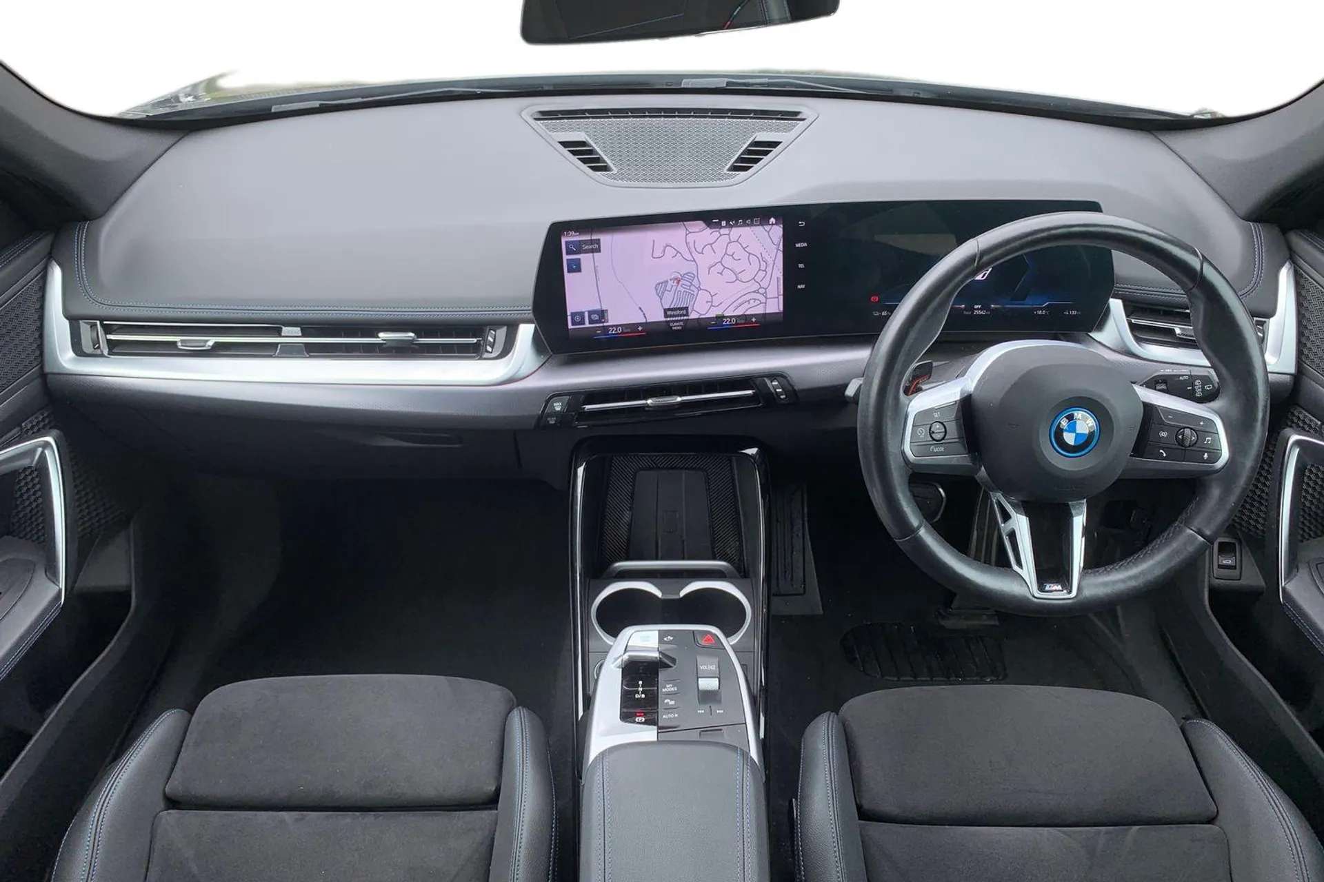 2023 BMW IX1 2023 BMW IX1