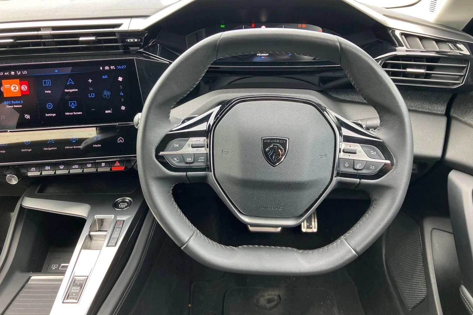 2023 PEUGEOT 408 2023 PEUGEOT 408
