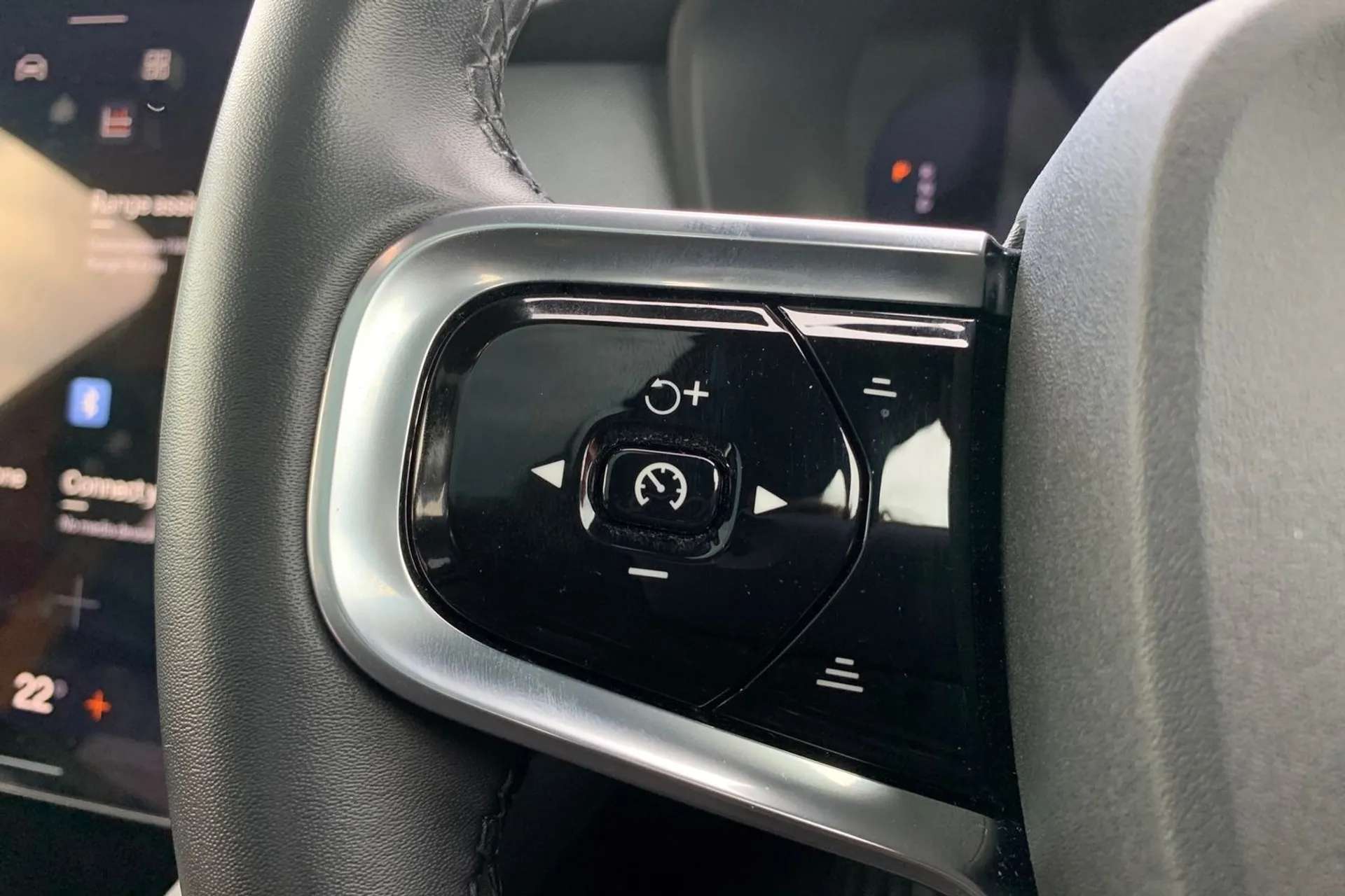 2023 POLESTAR 2 2023 POLESTAR 2