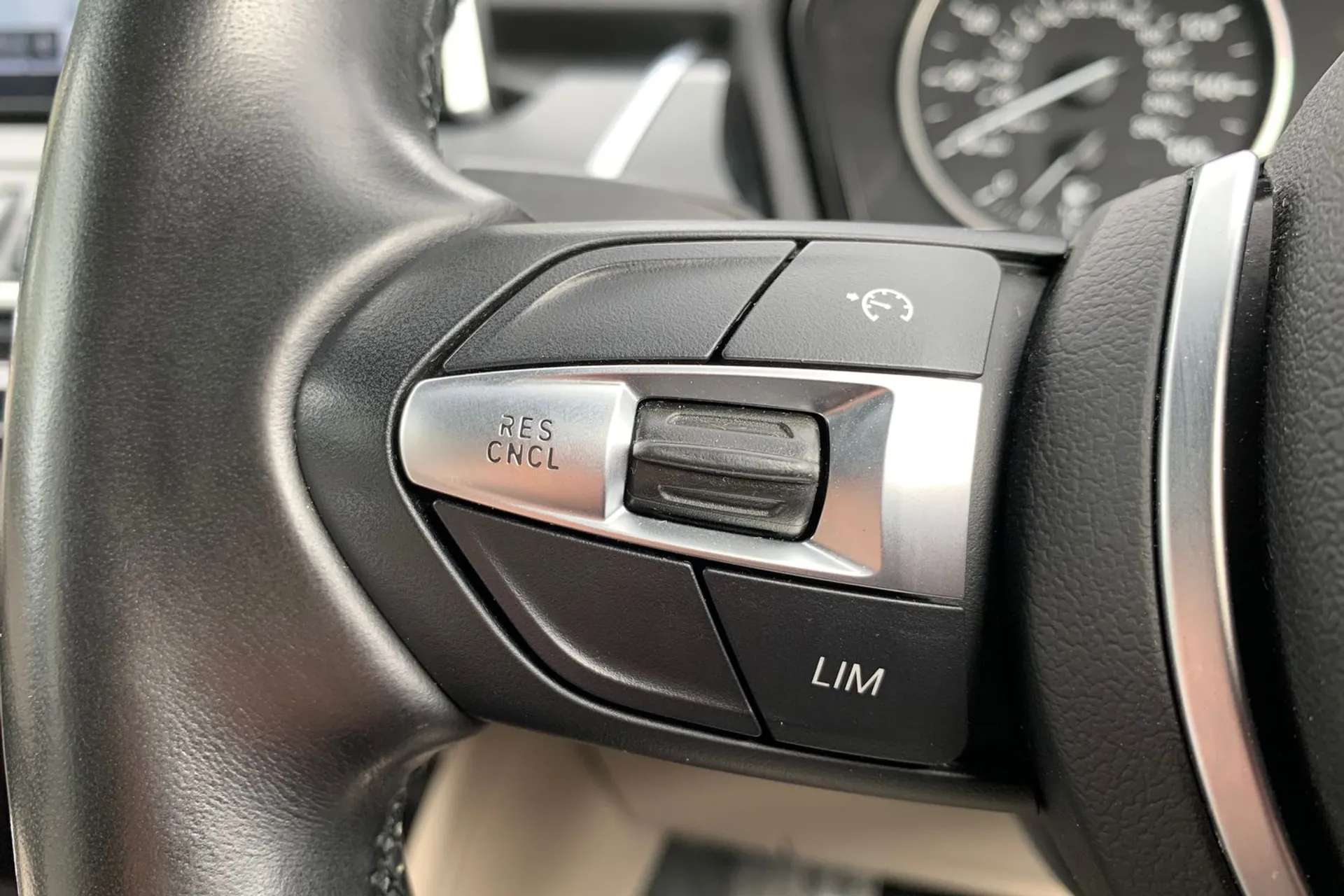 2017 BMW 2 SERIES 2017 BMW 2 SERIES