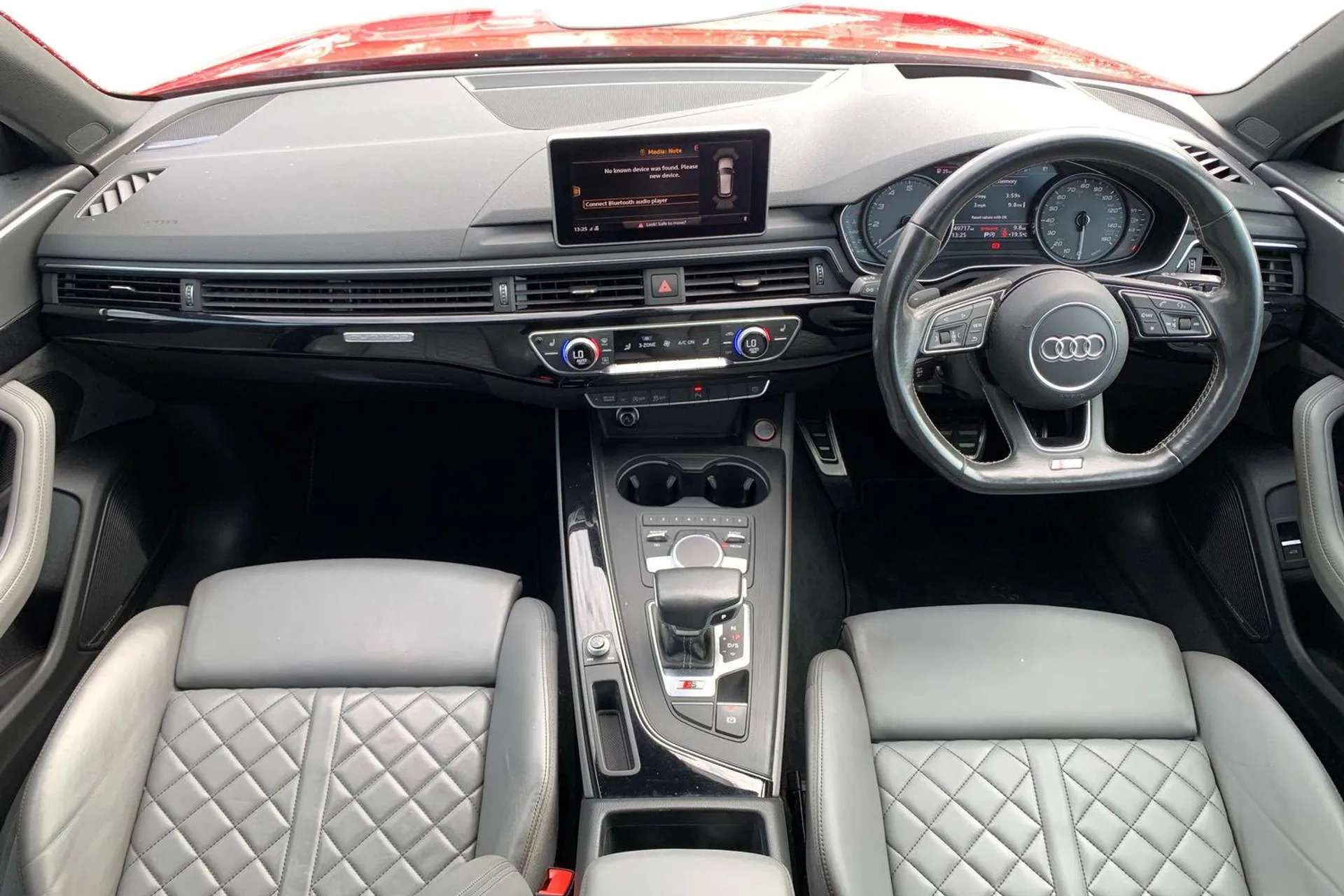 2017 AUDI A4 2017 AUDI A4