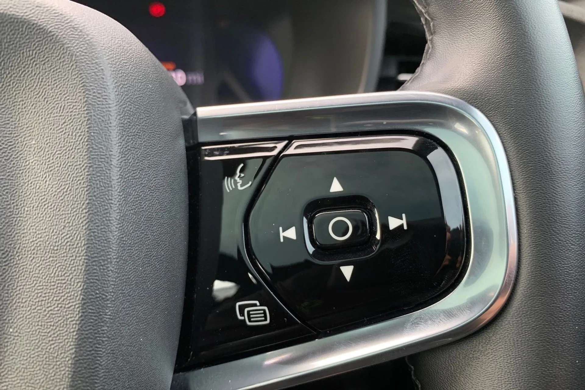 2023 POLESTAR 2 2023 POLESTAR 2