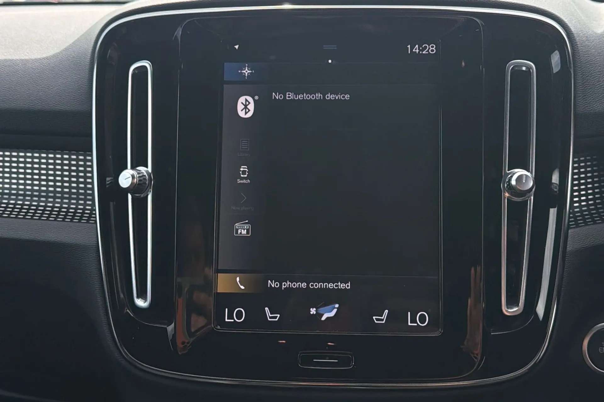 2022 VOLVO XC40 2022 VOLVO XC40