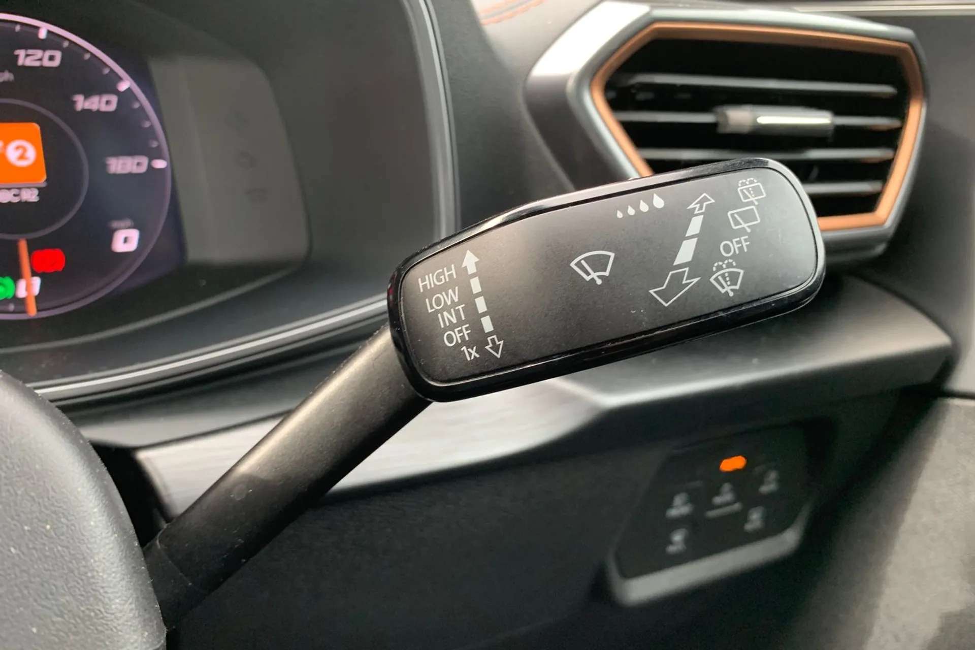 2021 CUPRA FORMENTOR 2021 CUPRA FORMENTOR