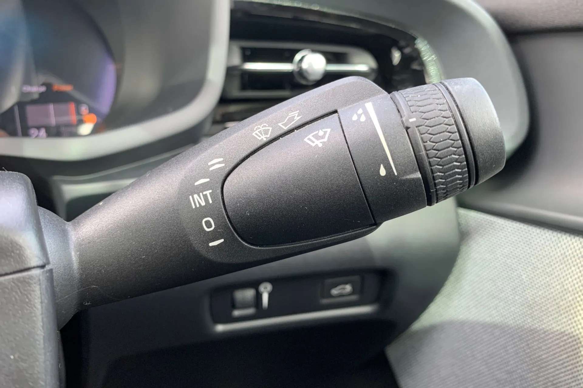 2021 POLESTAR 2 2021 POLESTAR 2