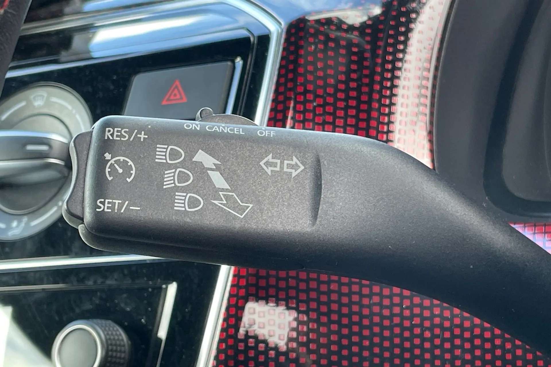 2022 VOLKSWAGEN UP 2022 VOLKSWAGEN UP
