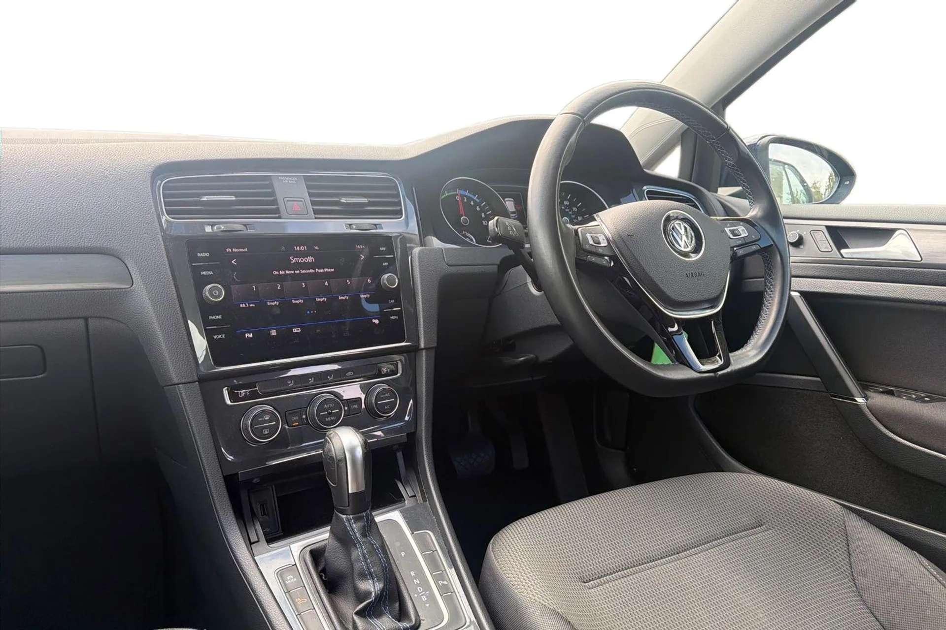 2020 VOLKSWAGEN GOLF 2020 VOLKSWAGEN GOLF