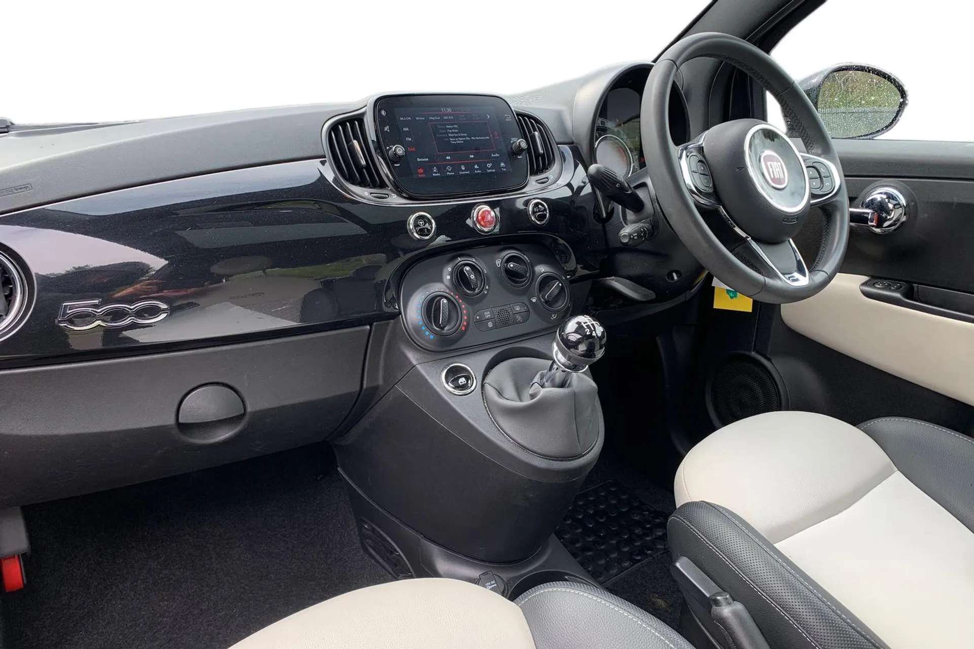 2023 FIAT 500 2023 FIAT 500