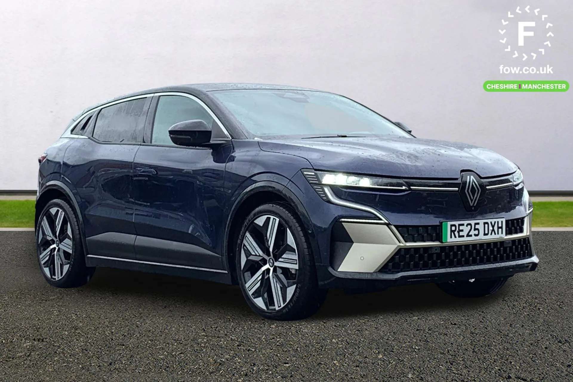 2025 RENAULT MEGANE E-TECH 2025 RENAULT MEGANE E-TECH