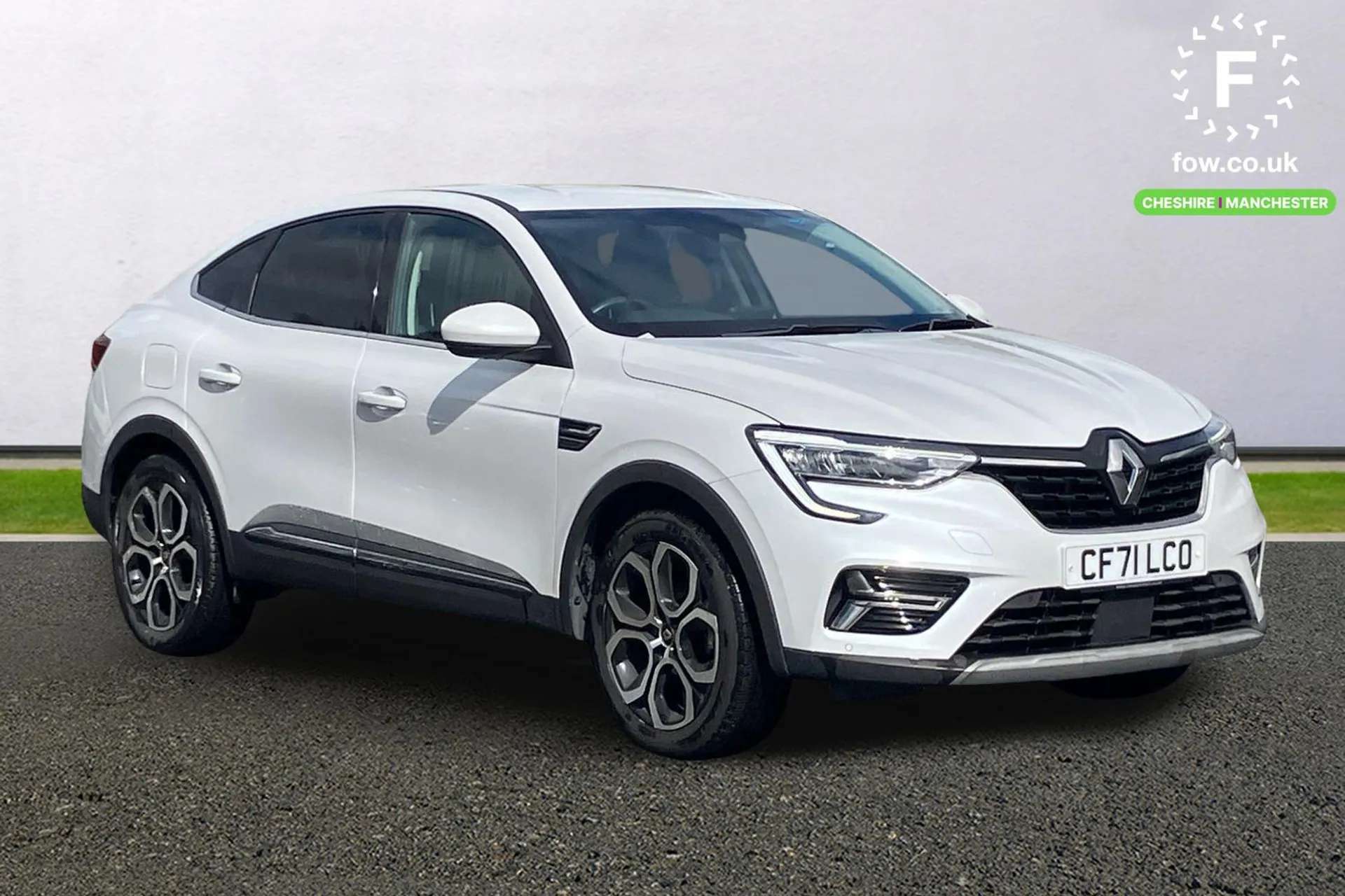 A 2022 RENAULT ARKANA 1.3 TCe Mild Hybrid 140 S Edition 5dr EDC [Traffic sign recognition with over speed prevention, Automatic climate control with combined filter, humidi A 2022 RENAULT ARKANA 1.3 TCe Mild Hybrid 140 S Edition 5dr EDC [Traffic sign recognition with over speed prevention, Automatic climate control with combined filter, humidi