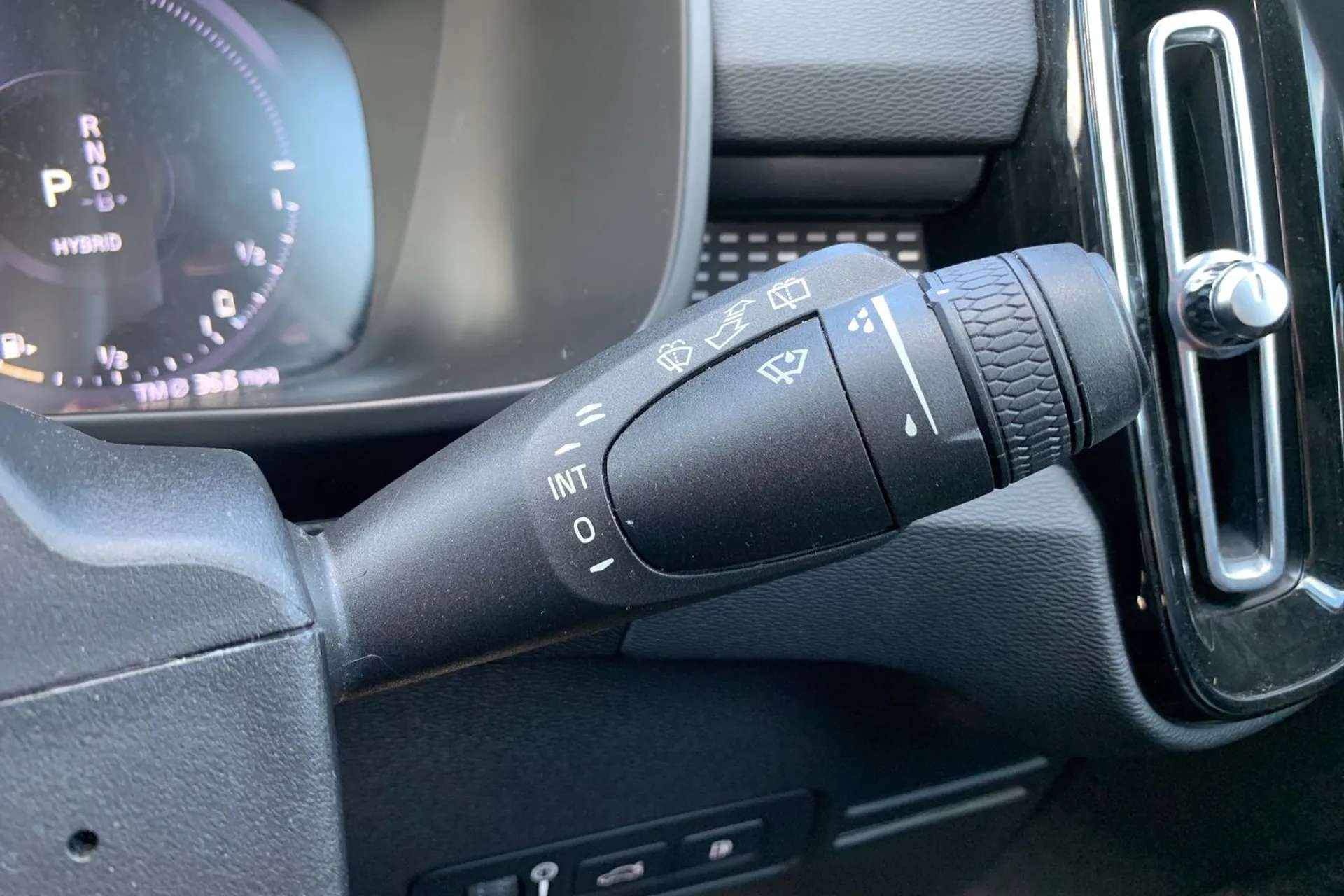 2022 VOLVO XC40 2022 VOLVO XC40