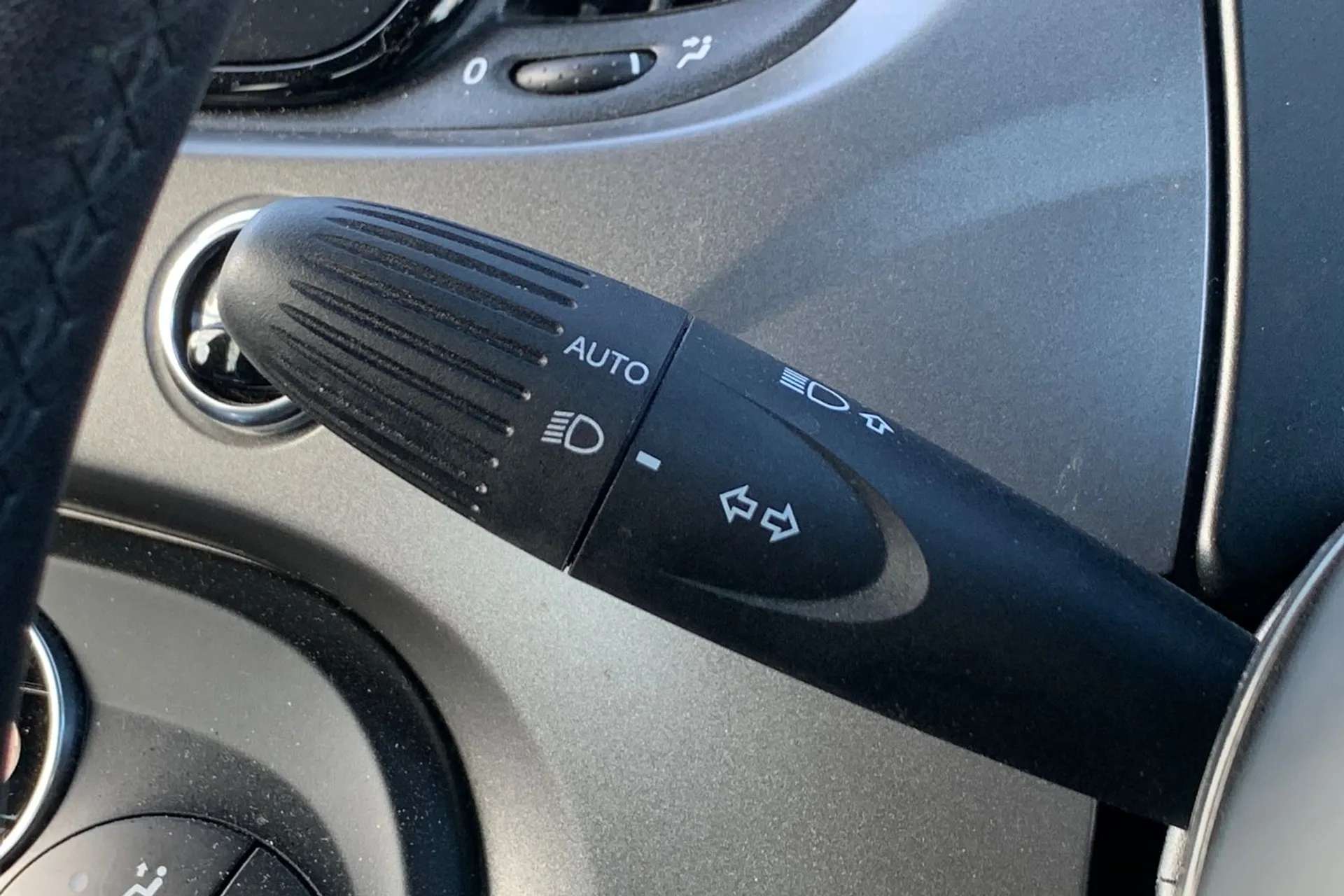 2022 ABARTH 595 2022 ABARTH 595