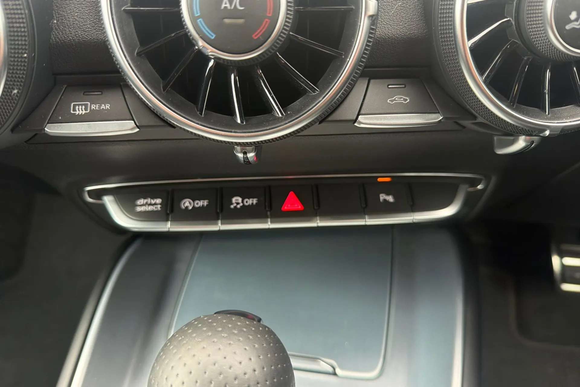 2020 AUDI TT 2020 AUDI TT