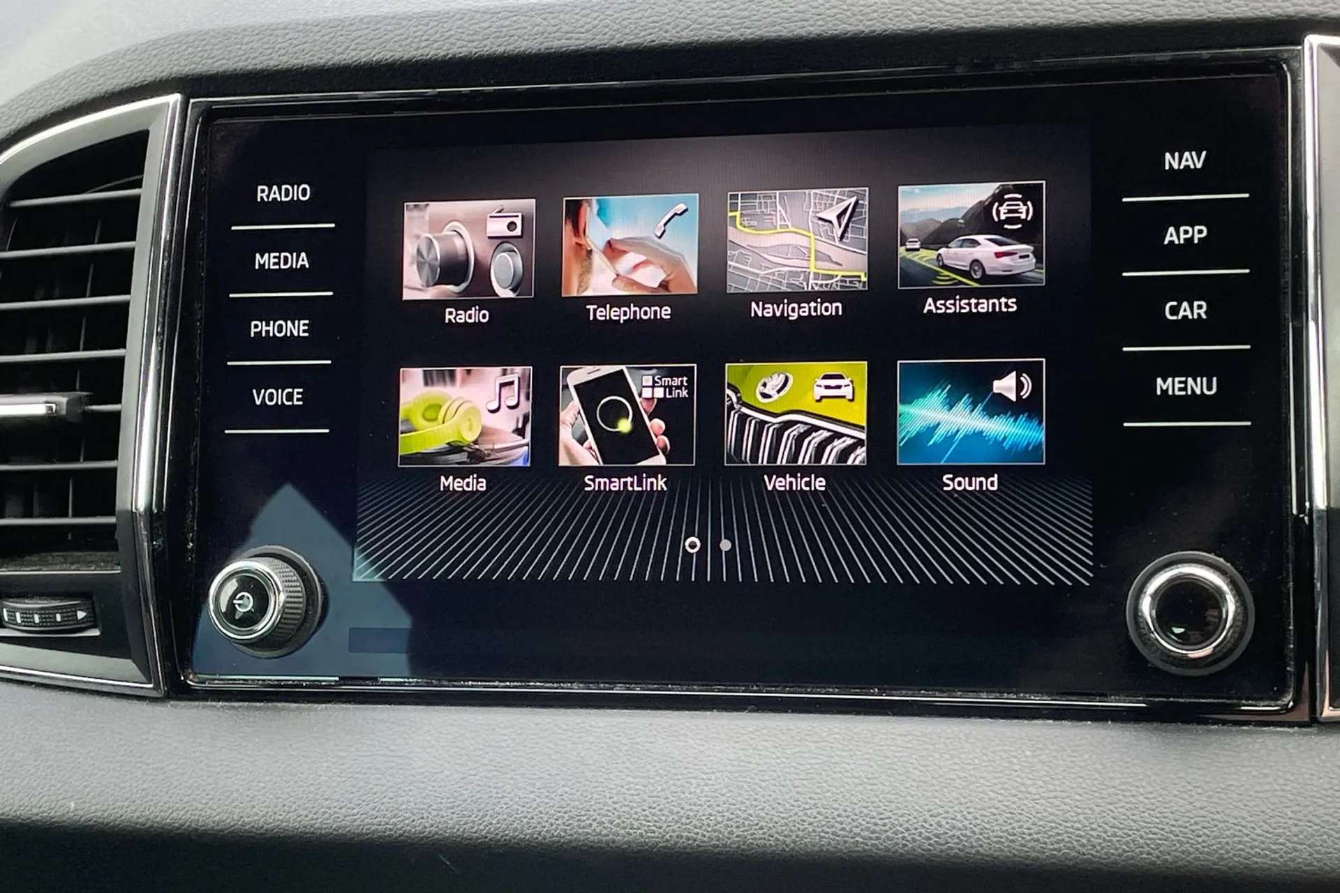 2023 SKODA KAROQ 2023 SKODA KAROQ