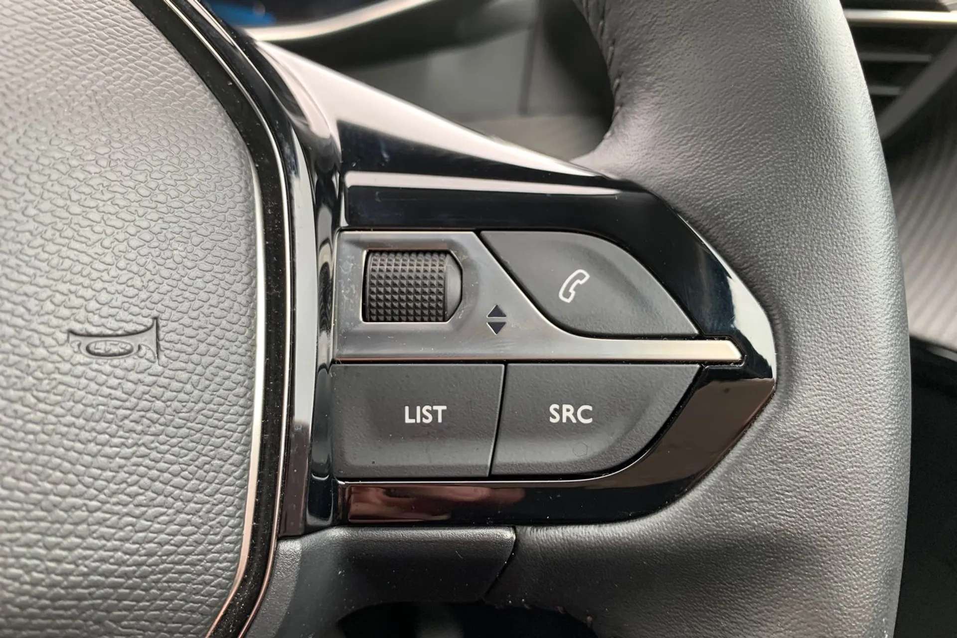 2022 PEUGEOT 208 2022 PEUGEOT 208