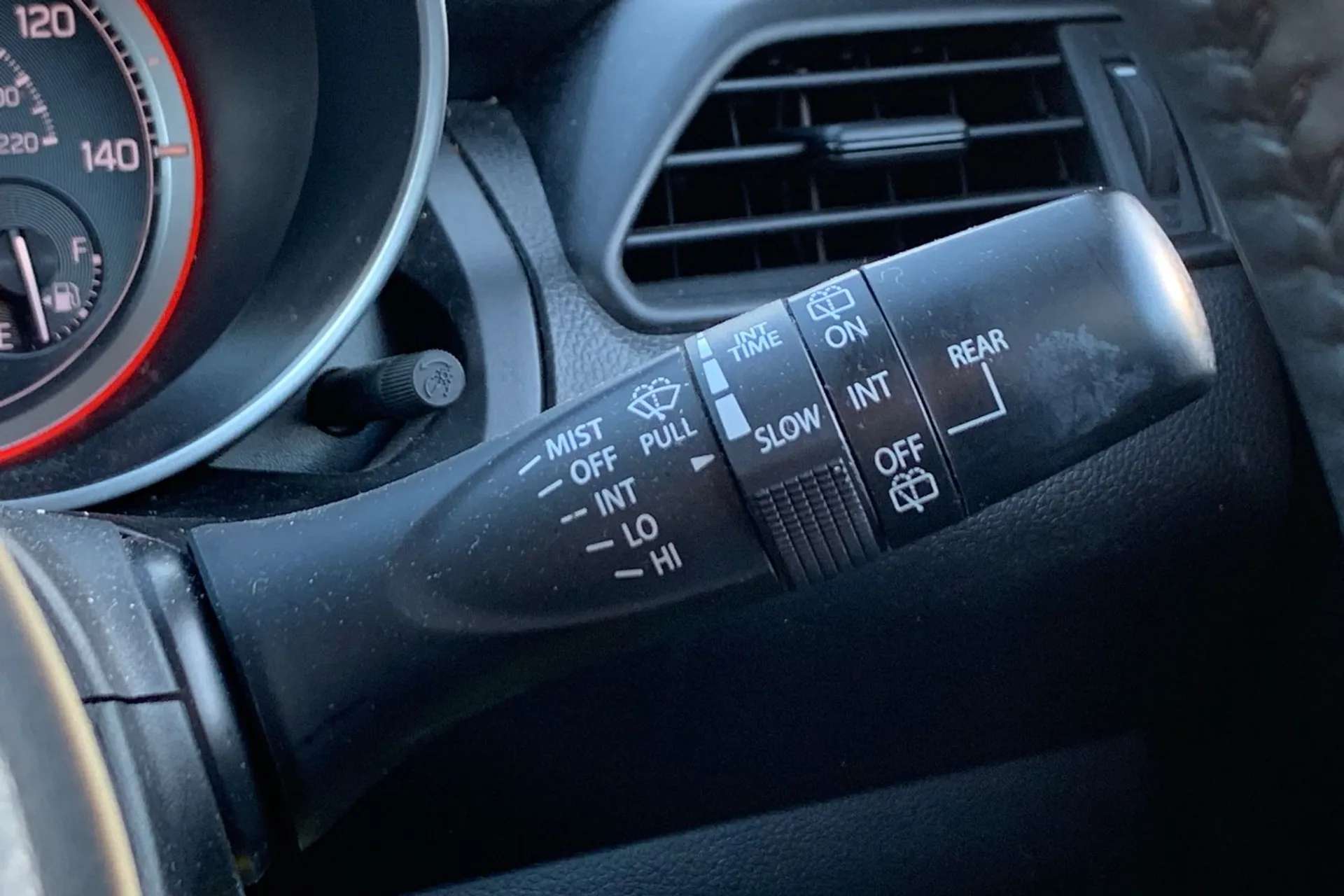 2020 SUZUKI SWIFT 2020 SUZUKI SWIFT