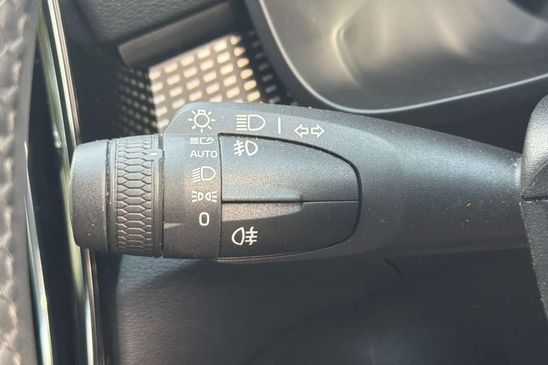 2022 VOLVO XC40 2022 VOLVO XC40