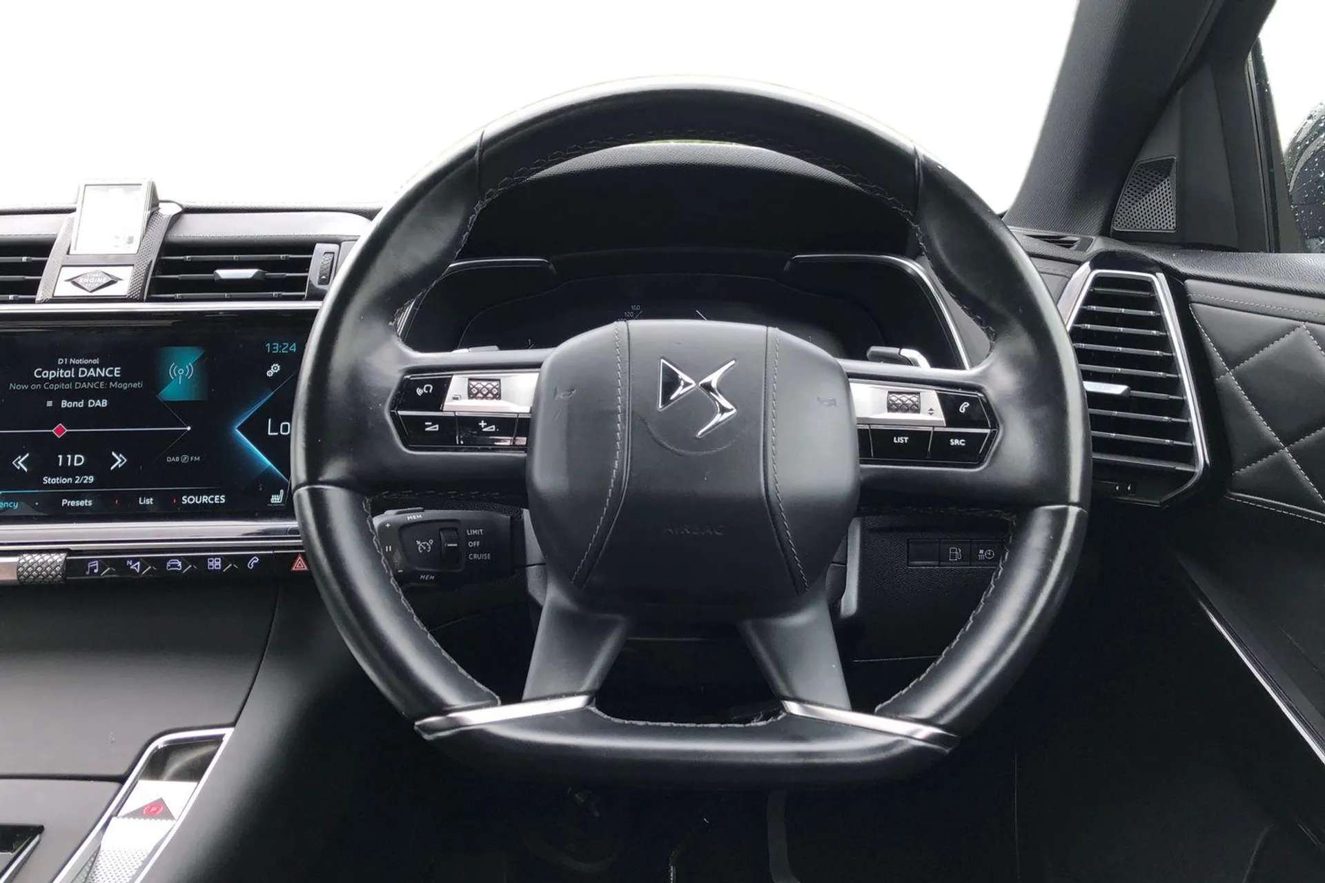 A 2023 DS DS7 CROSSBACK 1.6 E-TENSE Rivoli 5dr EAT8 [ Rear parking sensor , Wireless charging for smartphone , Electric seats pack , Advanced safety pack without front parkin A 2023 DS DS7 CROSSBACK 1.6 E-TENSE Rivoli 5dr EAT8 [ Rear parking sensor , Wireless charging for smartphone , Electric seats pack , Advanced safety pack without front parkin