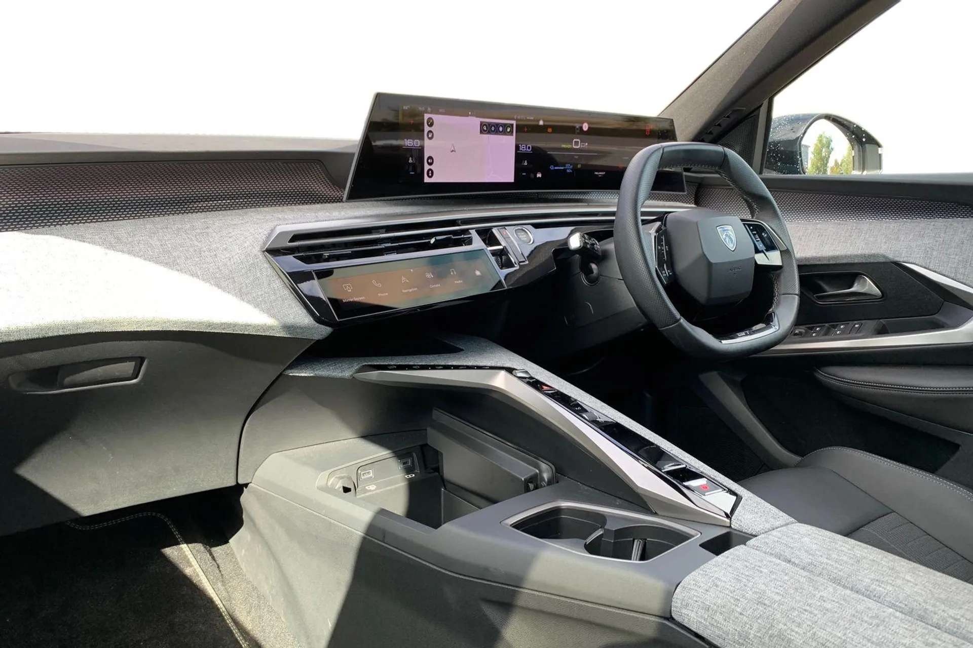 A 2025 PEUGEOT 3008 157kW GT 73kWh 5dr Auto [Bluetooth with two microphones (Connect up to 2 phones), Adaptive cruise control with Stop and Go,Pixel LED Technology headli A 2025 PEUGEOT 3008 157kW GT 73kWh 5dr Auto [Bluetooth with two microphones (Connect up to 2 phones), Adaptive cruise control with Stop and Go,Pixel LED Technology headli