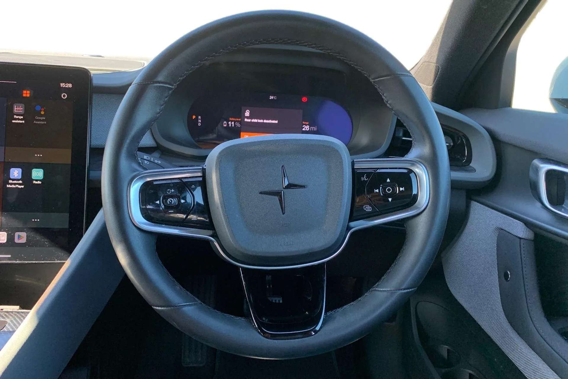 2023 POLESTAR 2 2023 POLESTAR 2