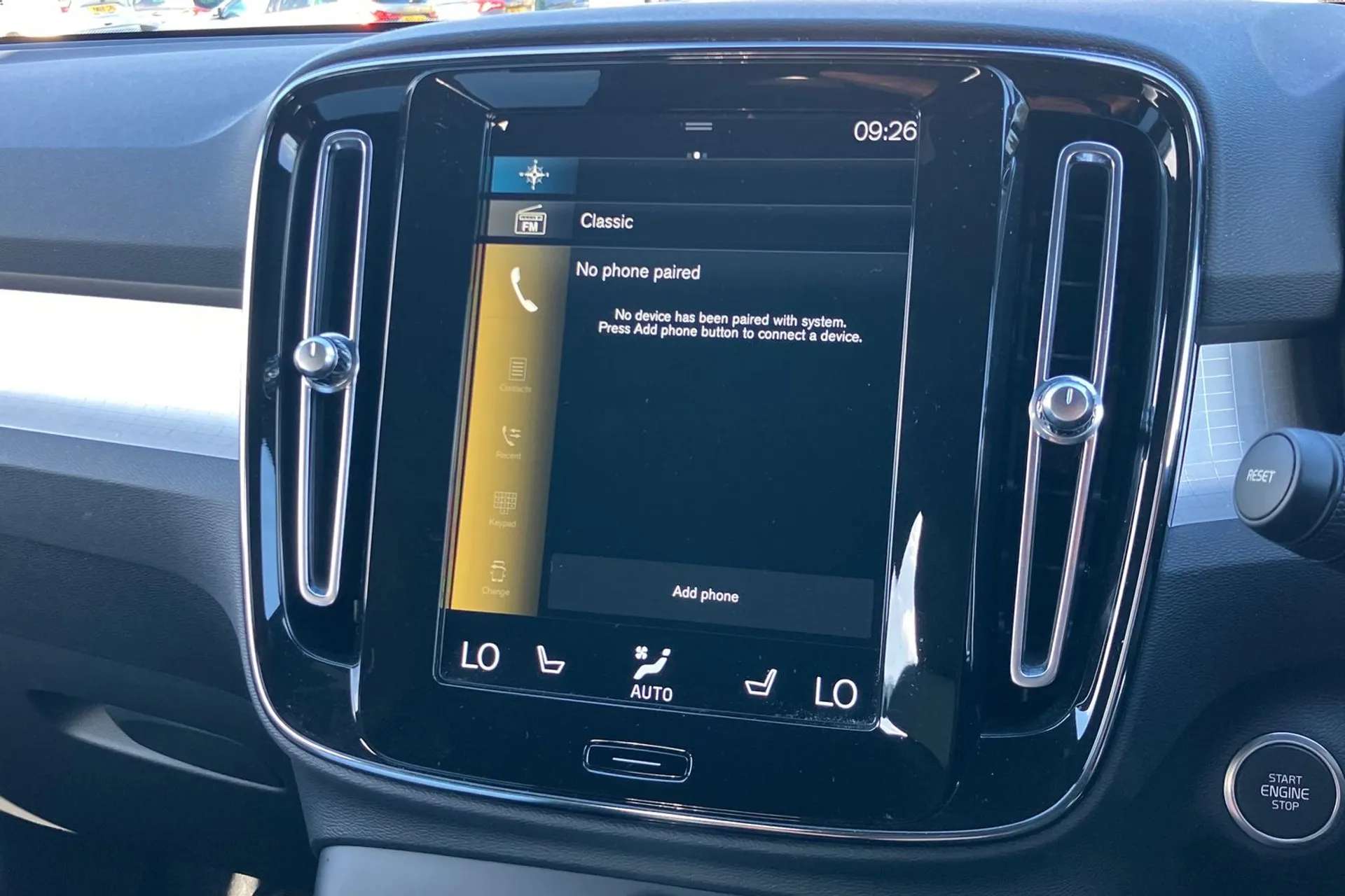 2020 VOLVO XC40 2020 VOLVO XC40
