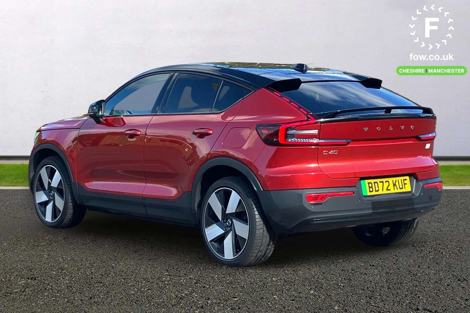 A 2022 VOLVO C40 300kW Recharge Twin Pro 78kWh 5dr AWD Auto [Driver awareness - Blind spot information system with steer assist, Premium Sound by Harman Kardon, Dolby A 2022 VOLVO C40 300kW Recharge Twin Pro 78kWh 5dr AWD Auto [Driver awareness - Blind spot information system with steer assist, Premium Sound by Harman Kardon, Dolby