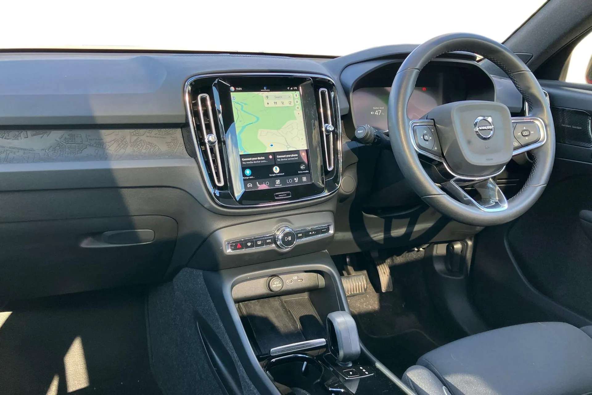 2022 VOLVO C40 2022 VOLVO C40